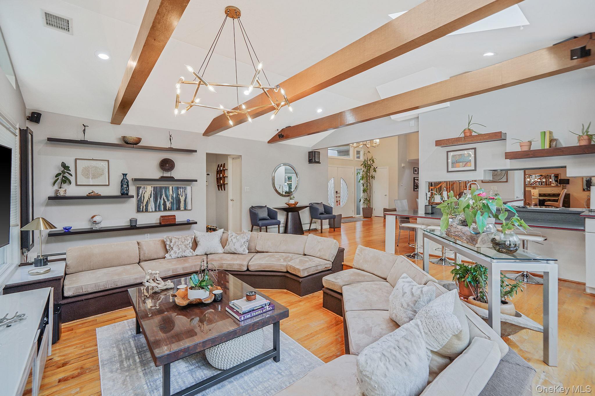 84 McCulloch Drive, Dix Hills, NY 11746