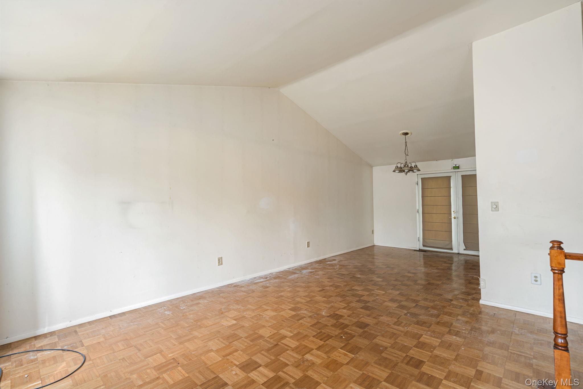 41 Iris Circle, Beacon, NY 12508