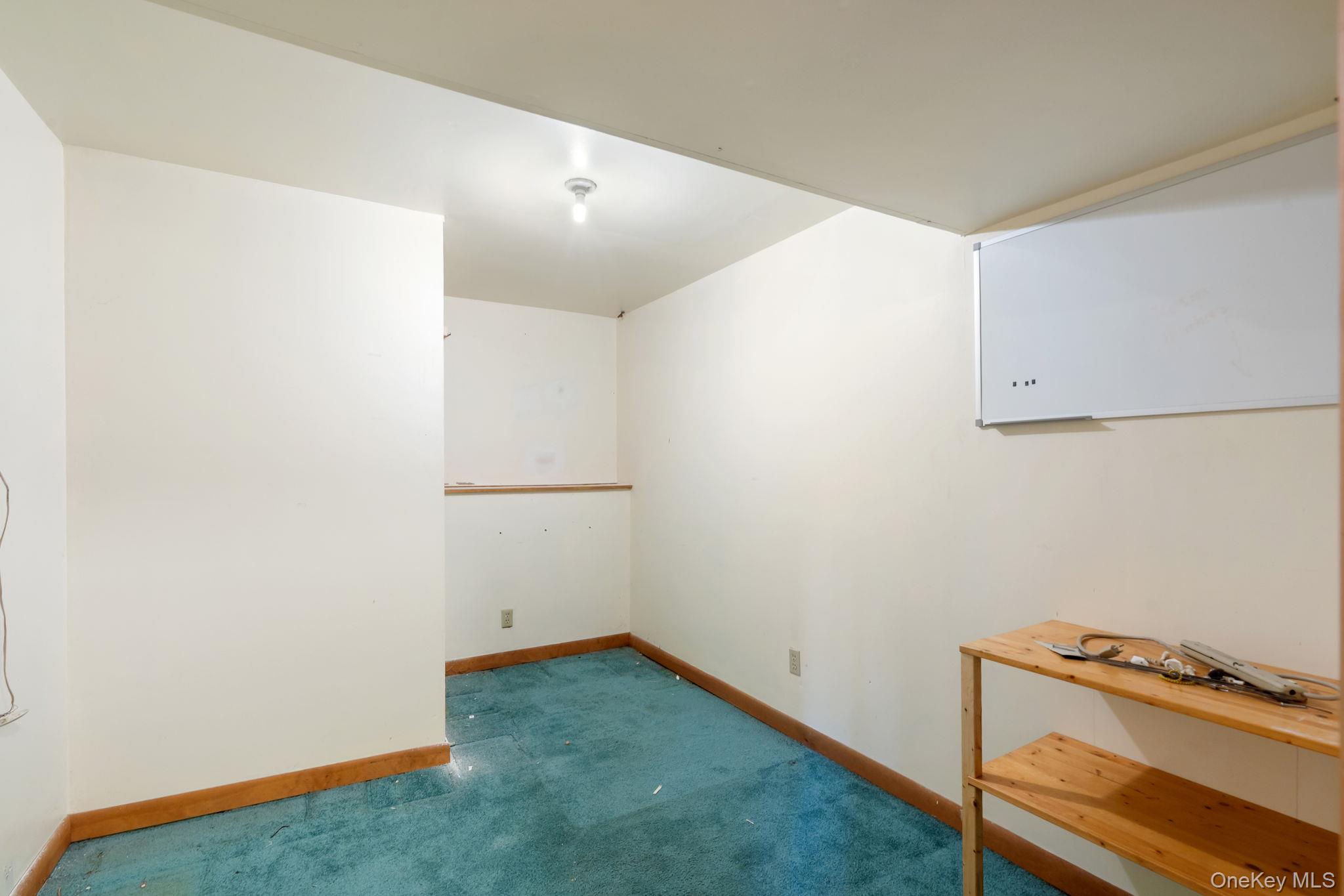 41 Iris Circle, Beacon, NY 12508