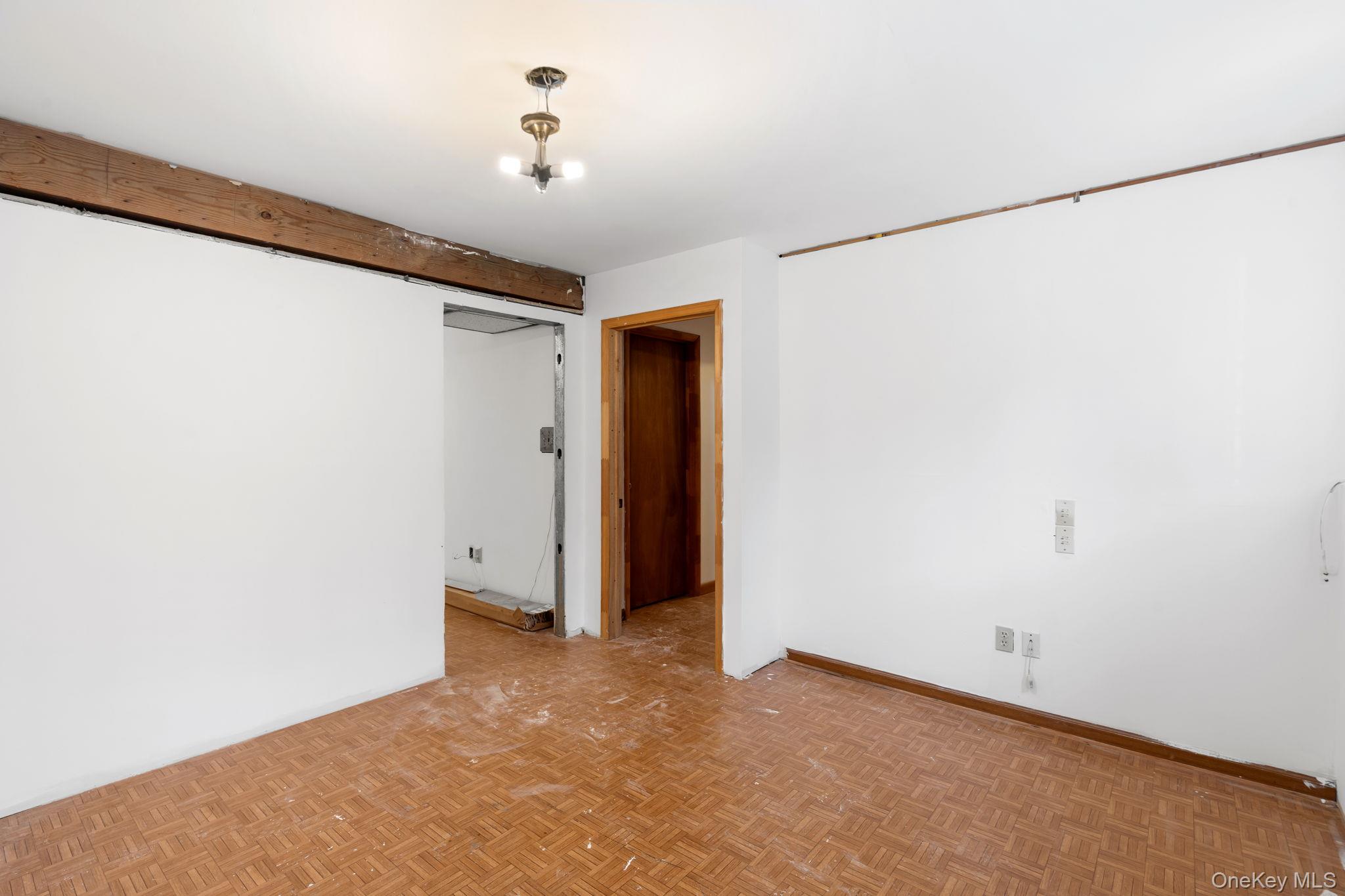 41 Iris Circle, Beacon, NY 12508