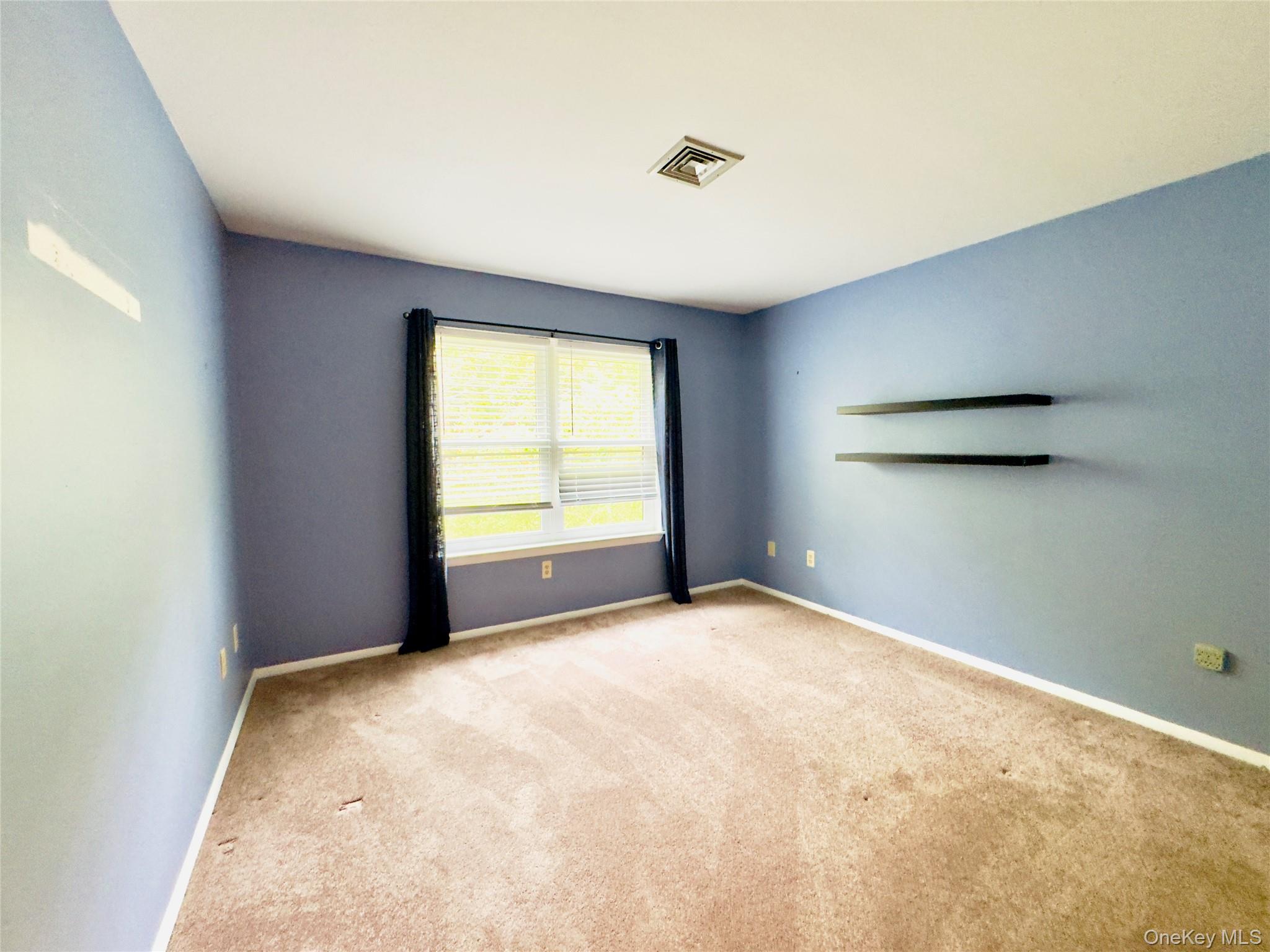 193 Deer Ct Drive, Middletown, NY 10940