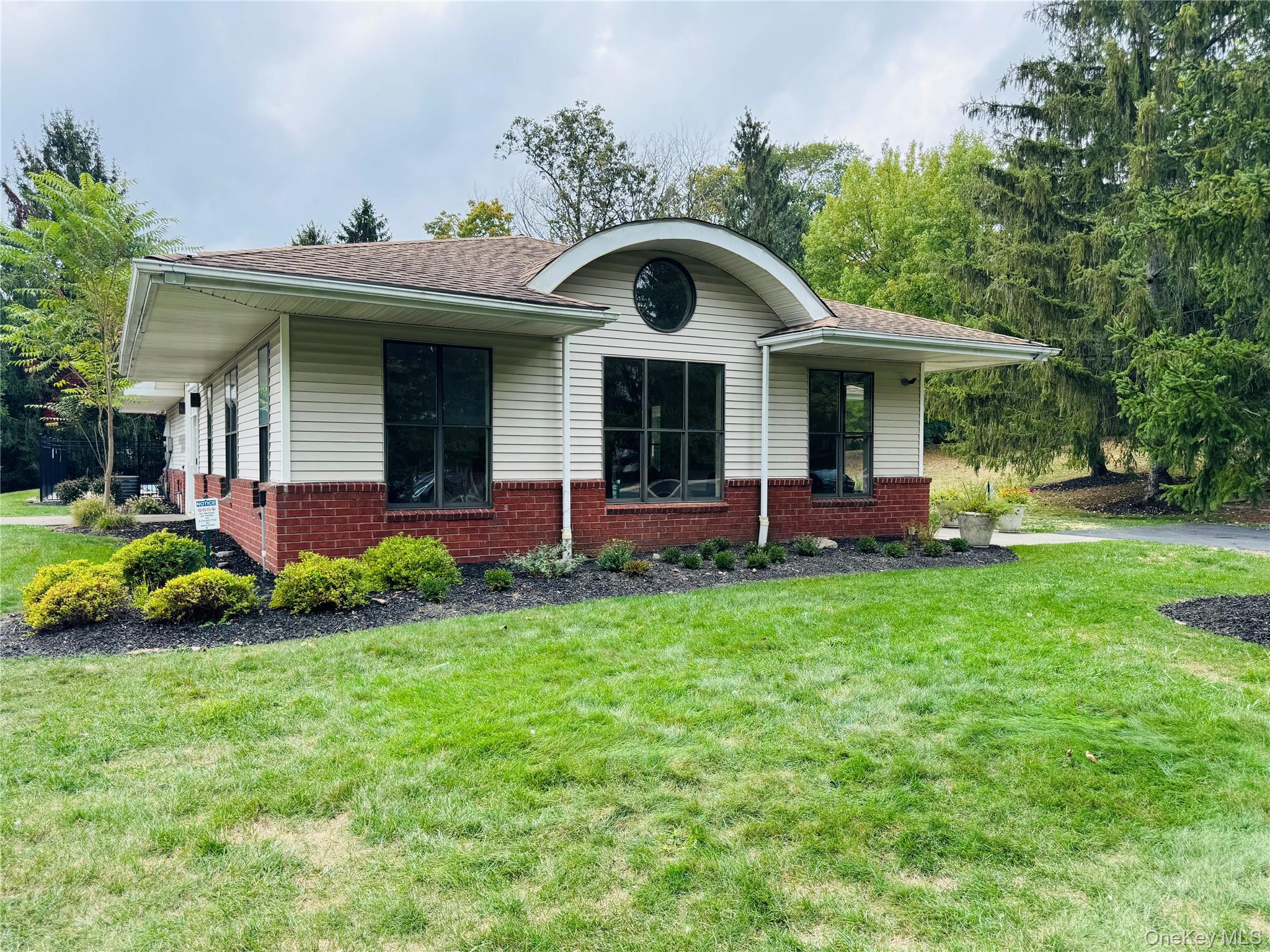 193 Deer Ct Drive, Middletown, NY 10940