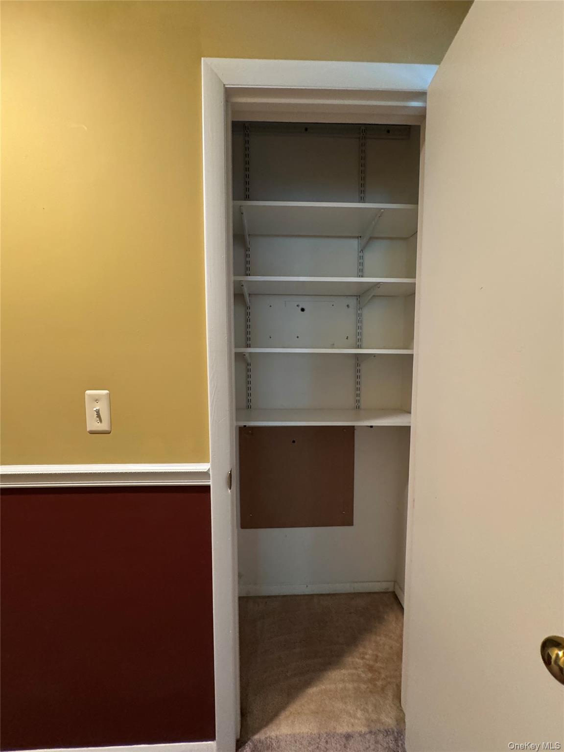 193 Deer Ct Drive, Middletown, NY 10940