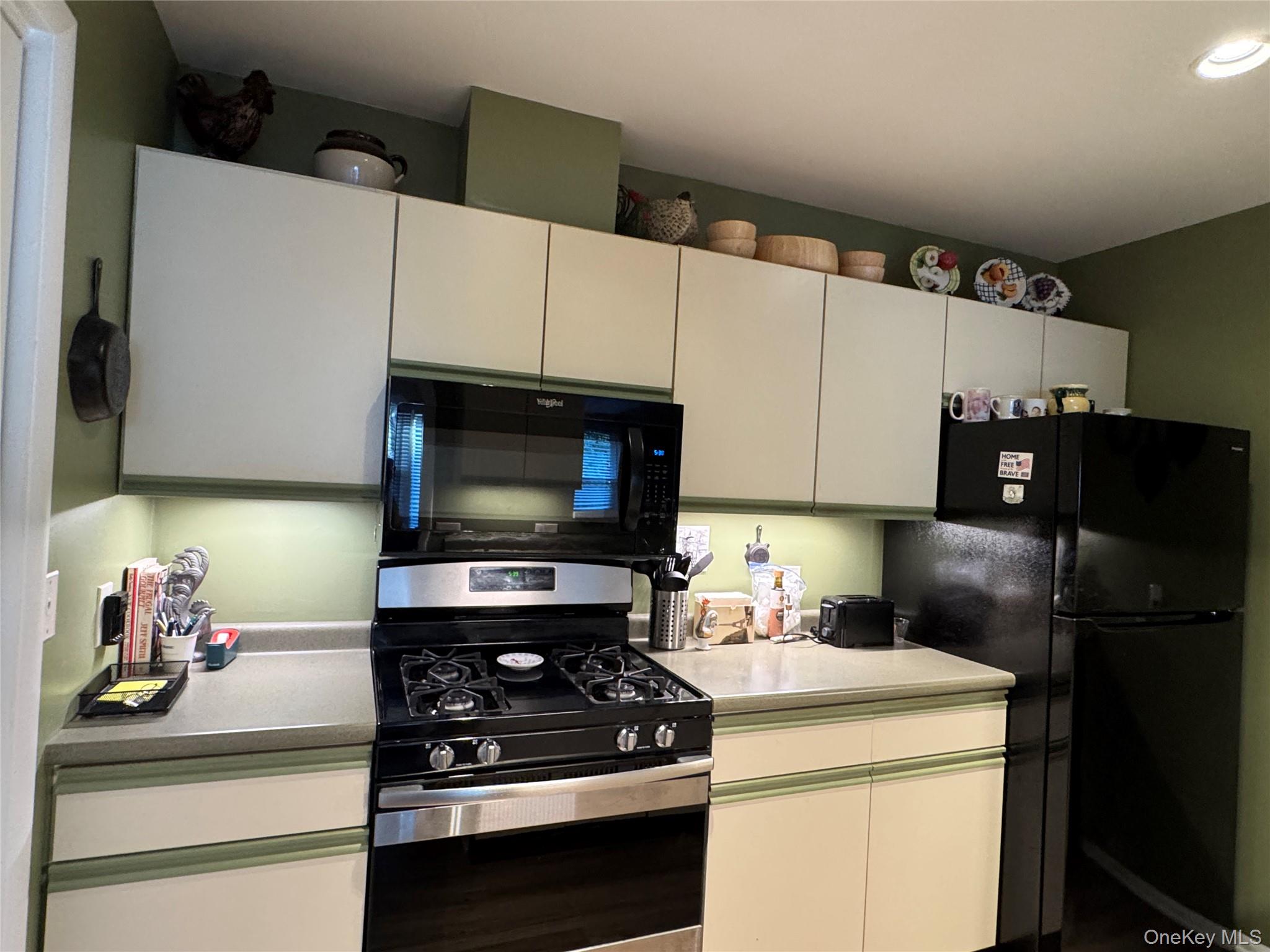 193 Deer Ct Drive, Middletown, NY 10940