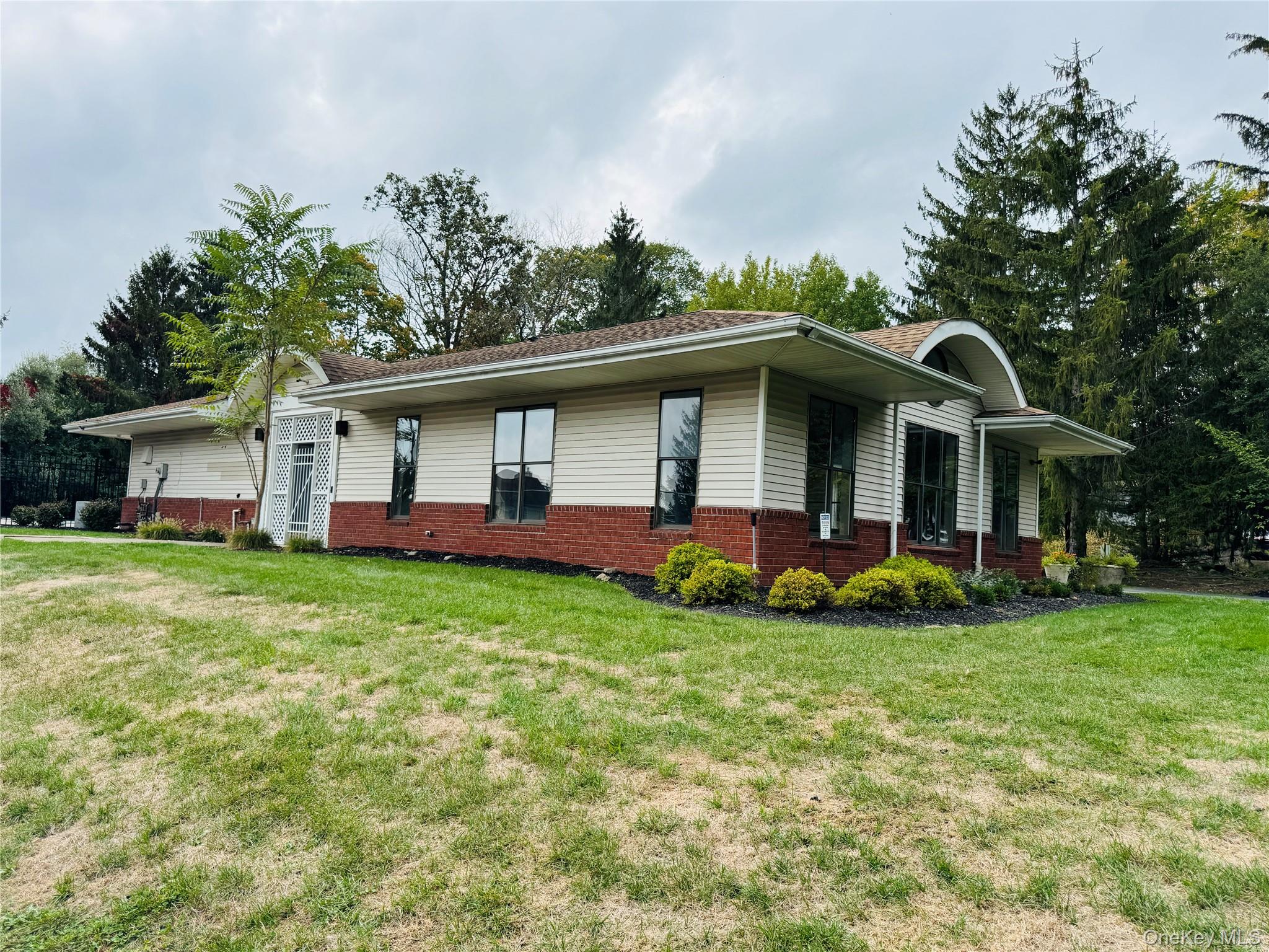 193 Deer Ct Drive, Middletown, NY 10940