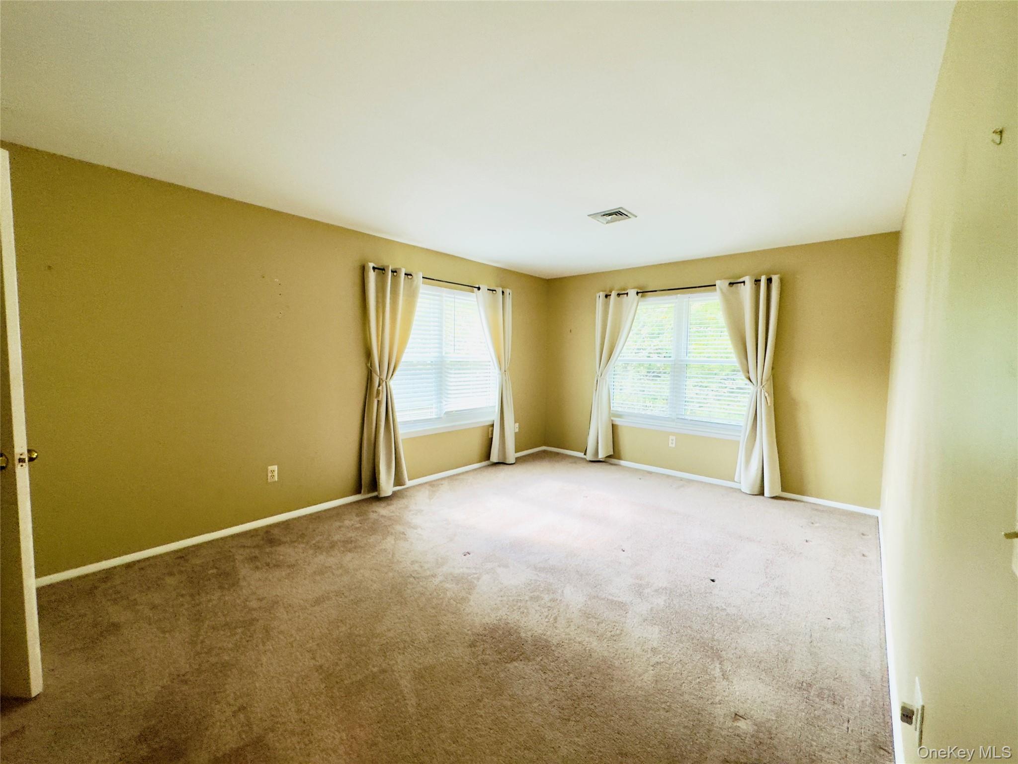 193 Deer Ct Drive, Middletown, NY 10940