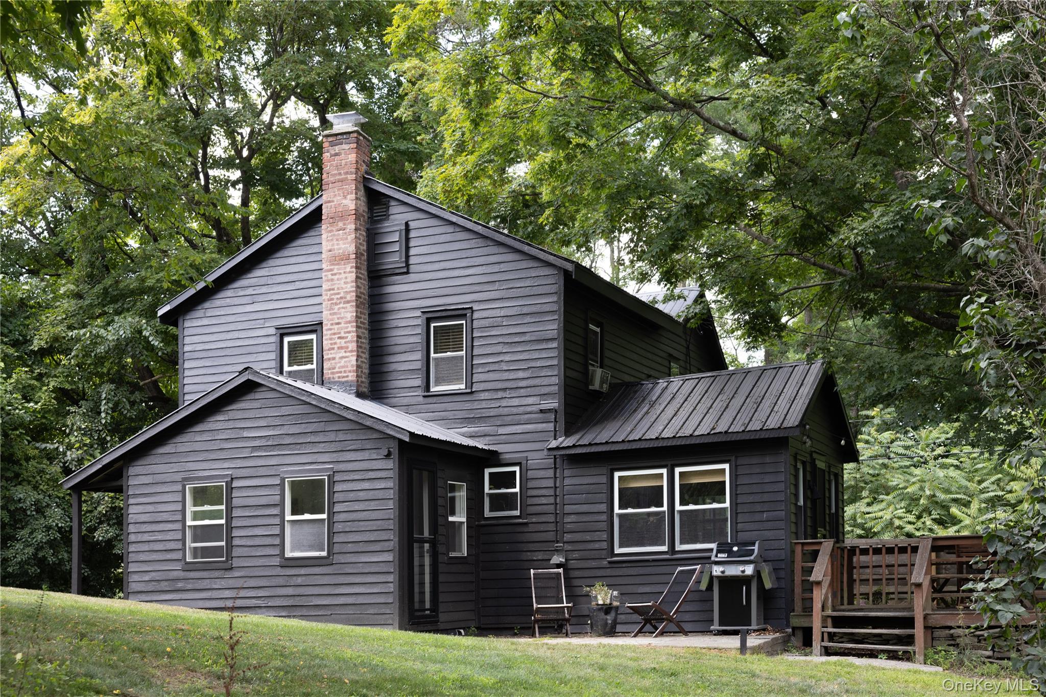 284 County Route 27B, Hudson, NY 12534