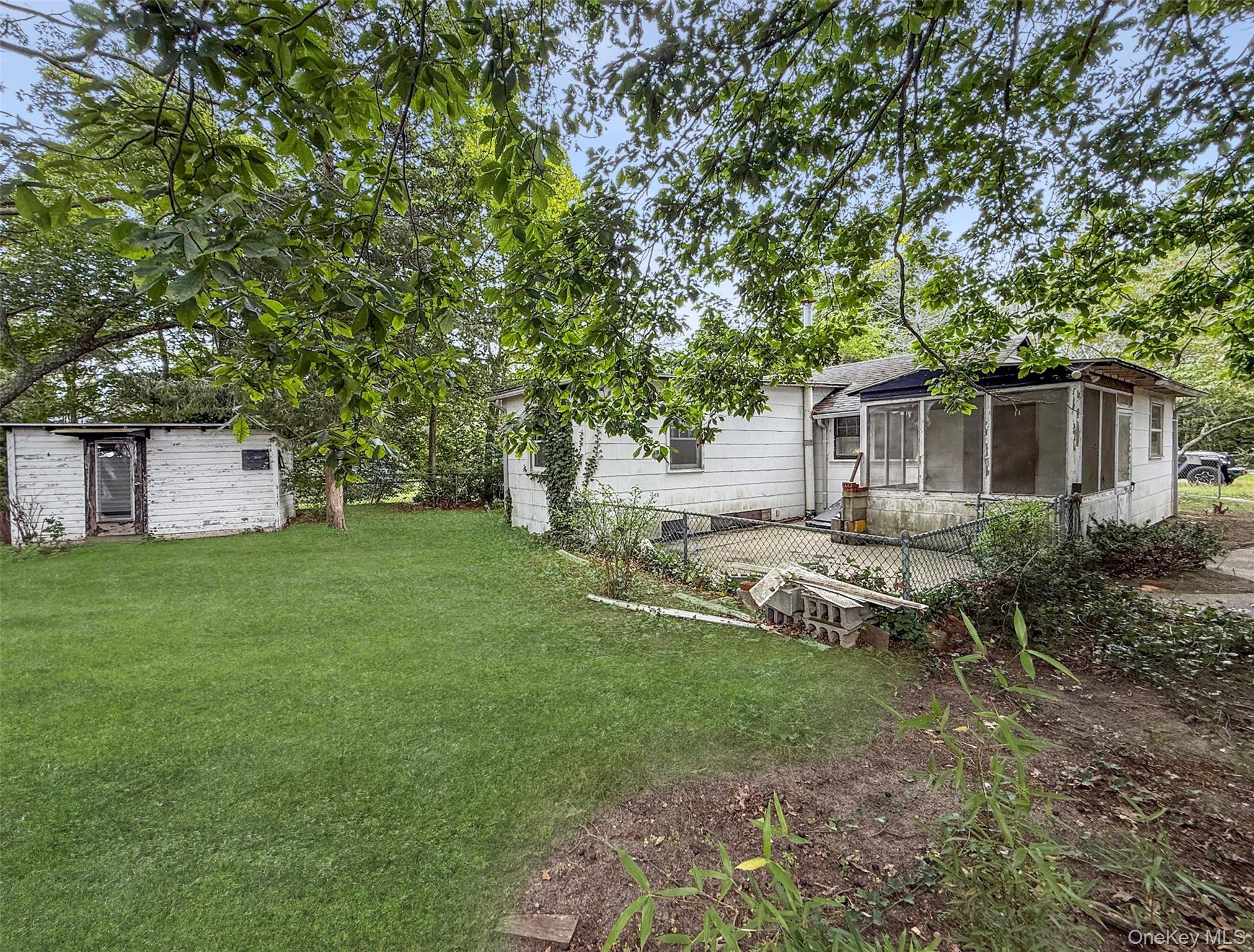 35 N Riley Avenue, Mattituck, NY 11952