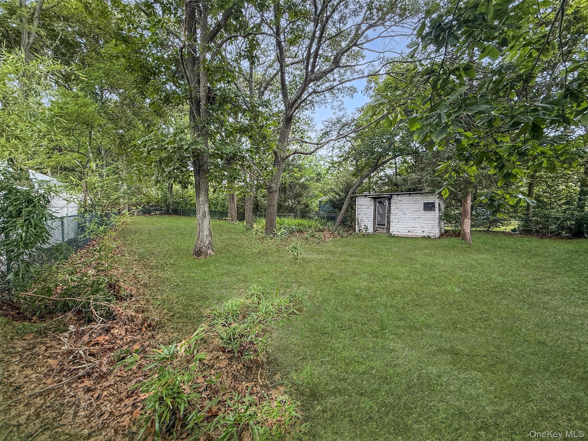 35 N Riley Avenue, Mattituck, NY 11952