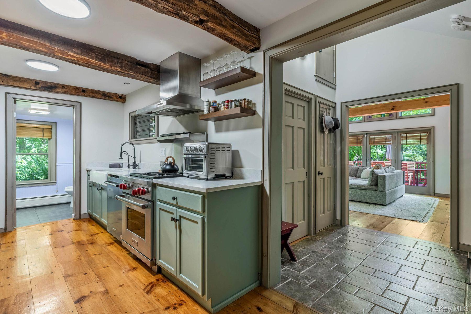 125 Johnson Hill Road, Kingston, NY 12401