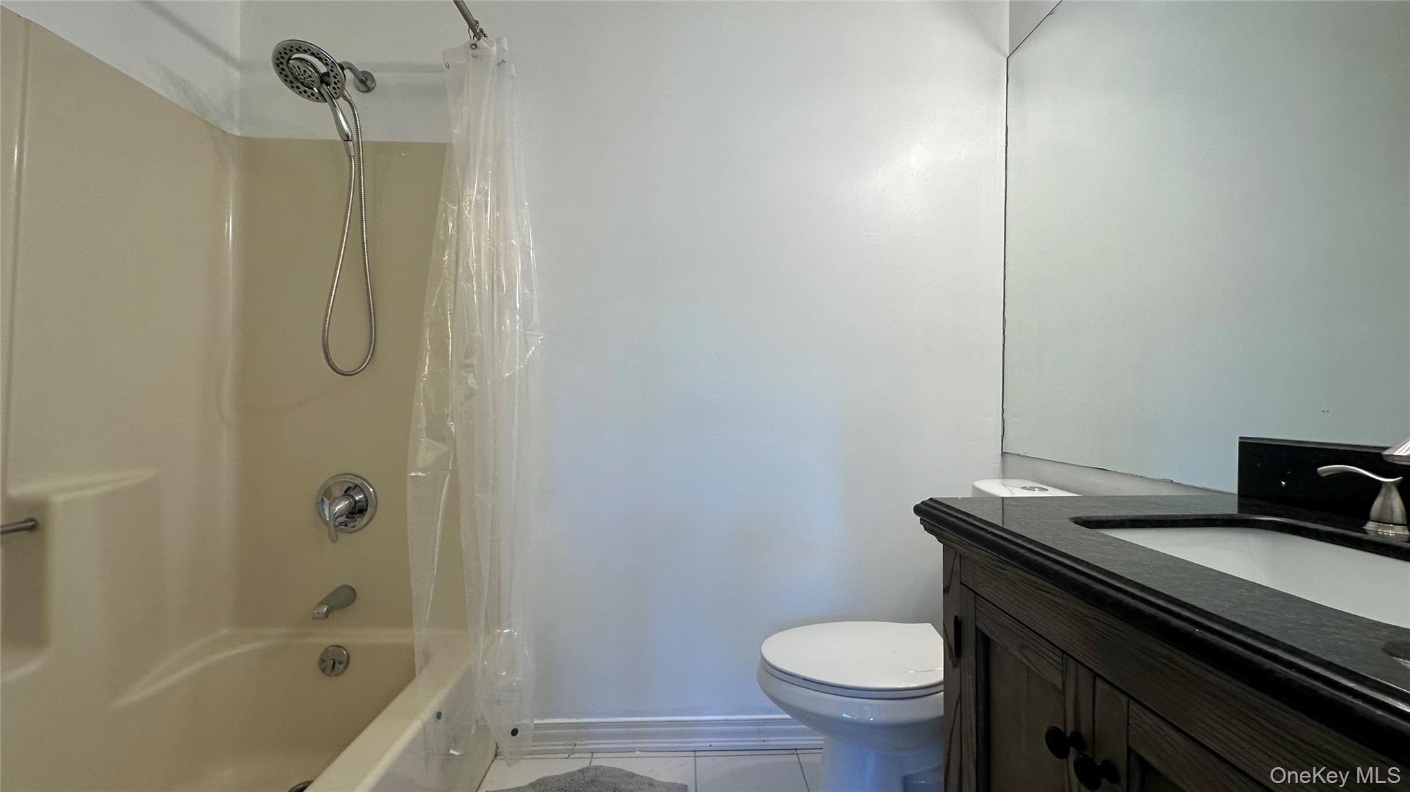 21 Twin Ponds Drive, Kingston, NY 12401