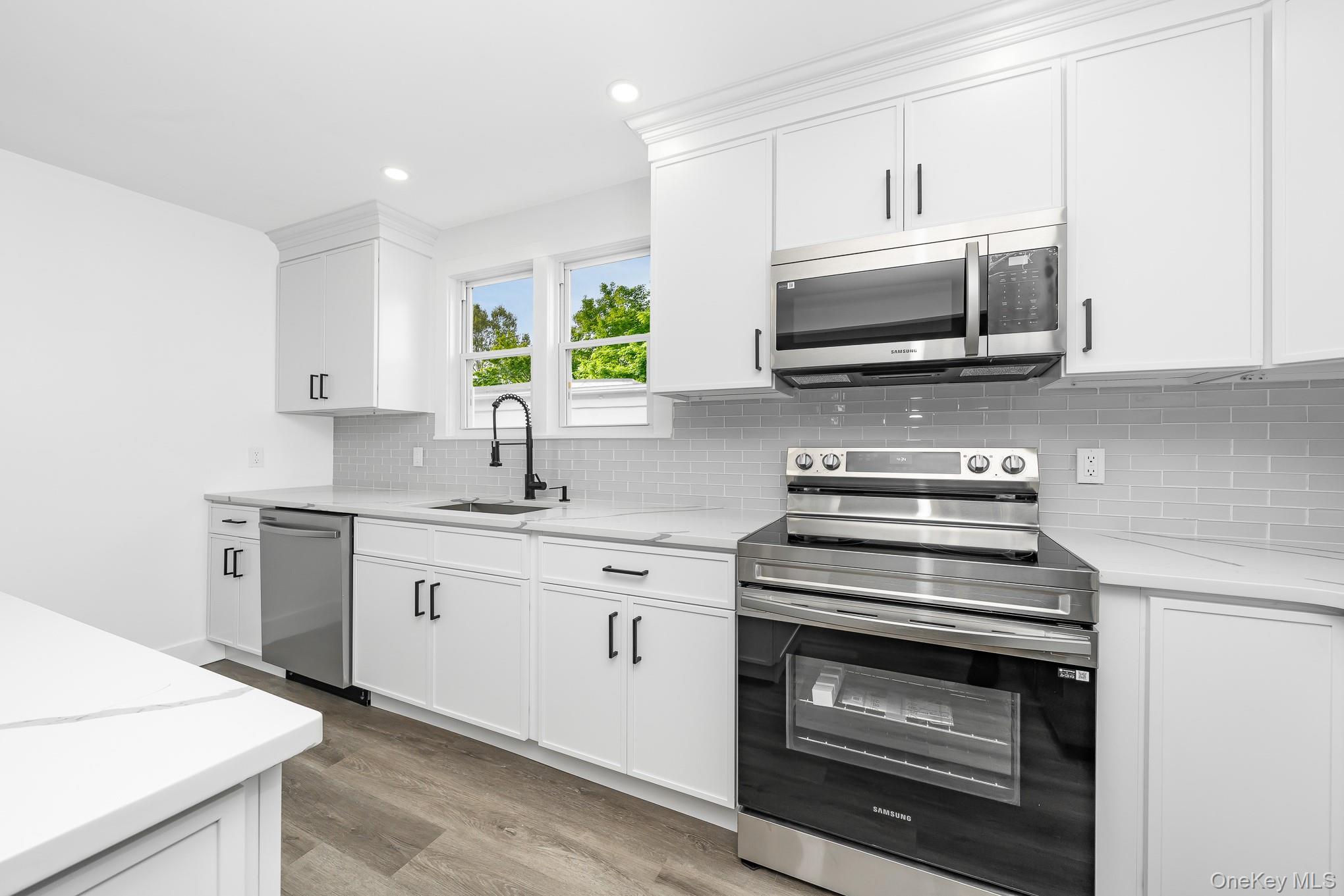 24 Calvert Avenue, West Babylon, NY 11704