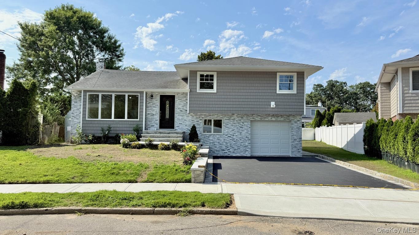 2166 Isabelle Ct, North Bellmore, NY 11710