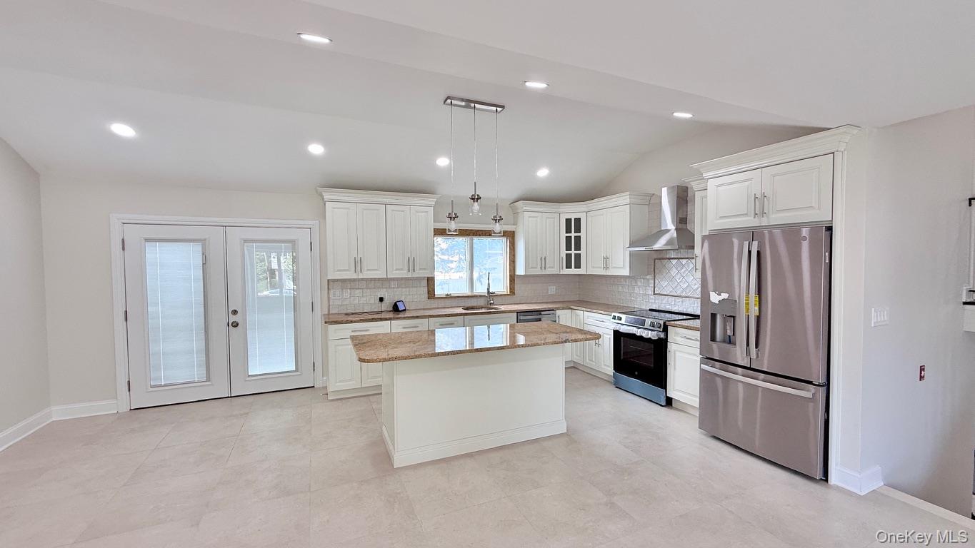 2166 Isabelle Ct, North Bellmore, NY 11710