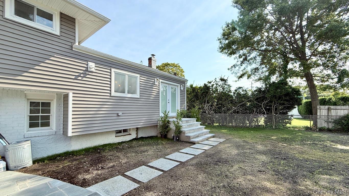 2166 Isabelle Ct, North Bellmore, NY 11710