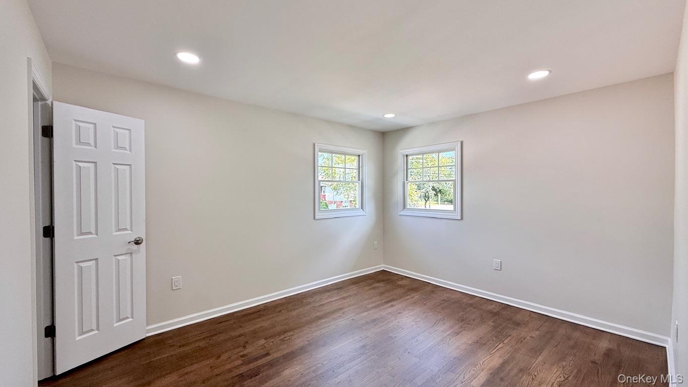 2166 Isabelle Ct, North Bellmore, NY 11710