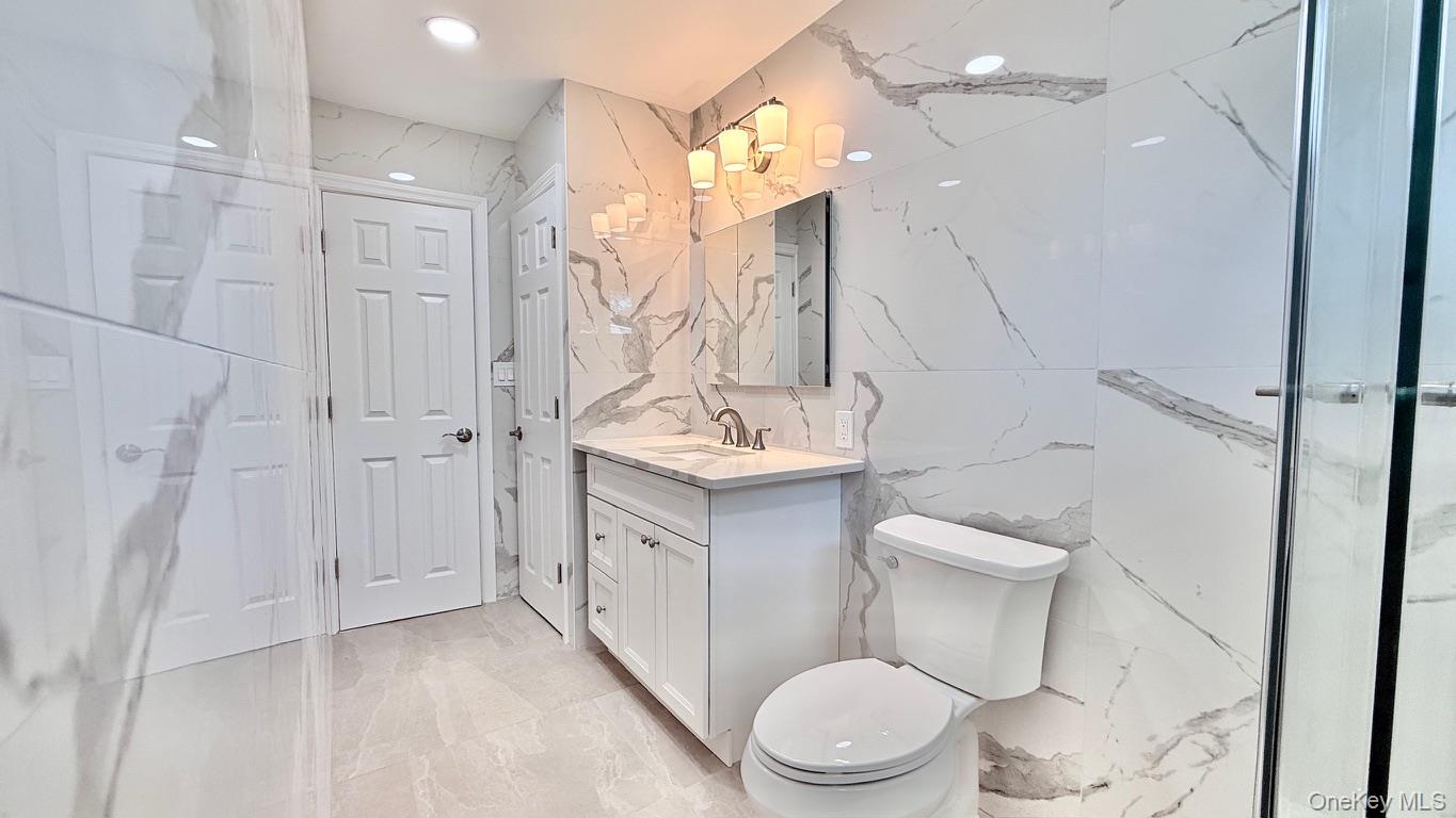 2166 Isabelle Ct, North Bellmore, NY 11710