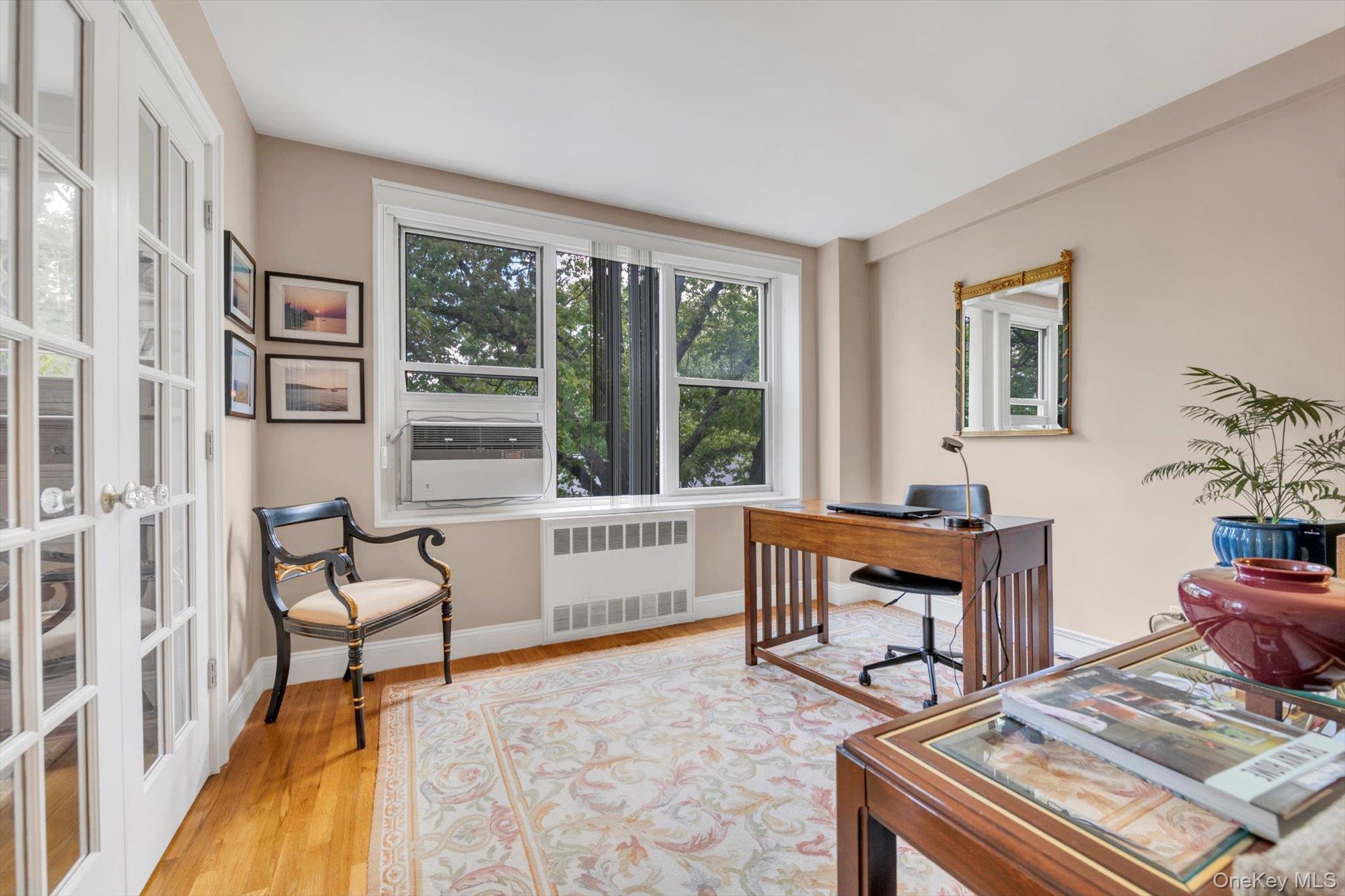 209-25 18th Avenue # 3J, Bayside, NY 11360