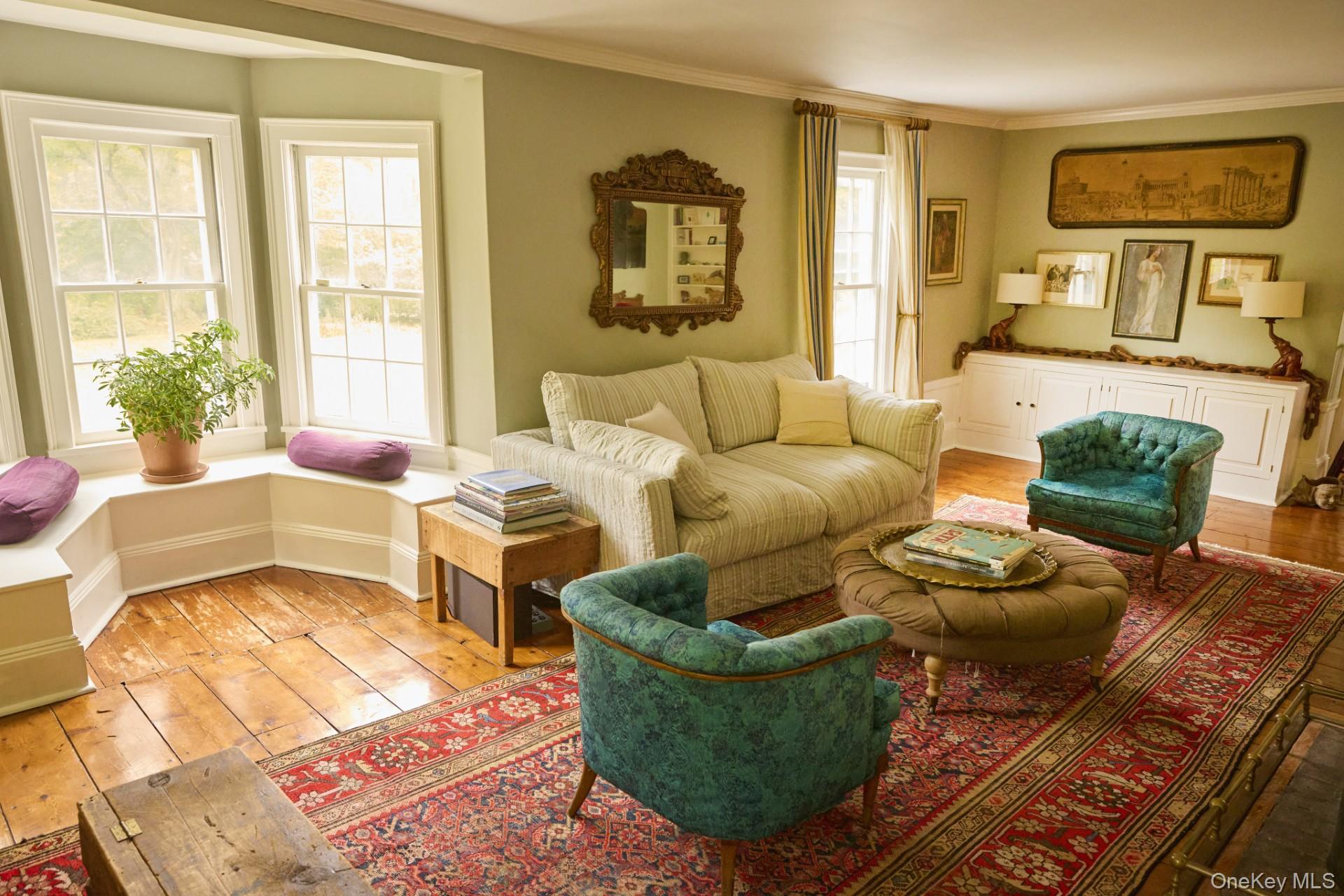 521 Barrett Hill Road, Mahopac, NY 10541