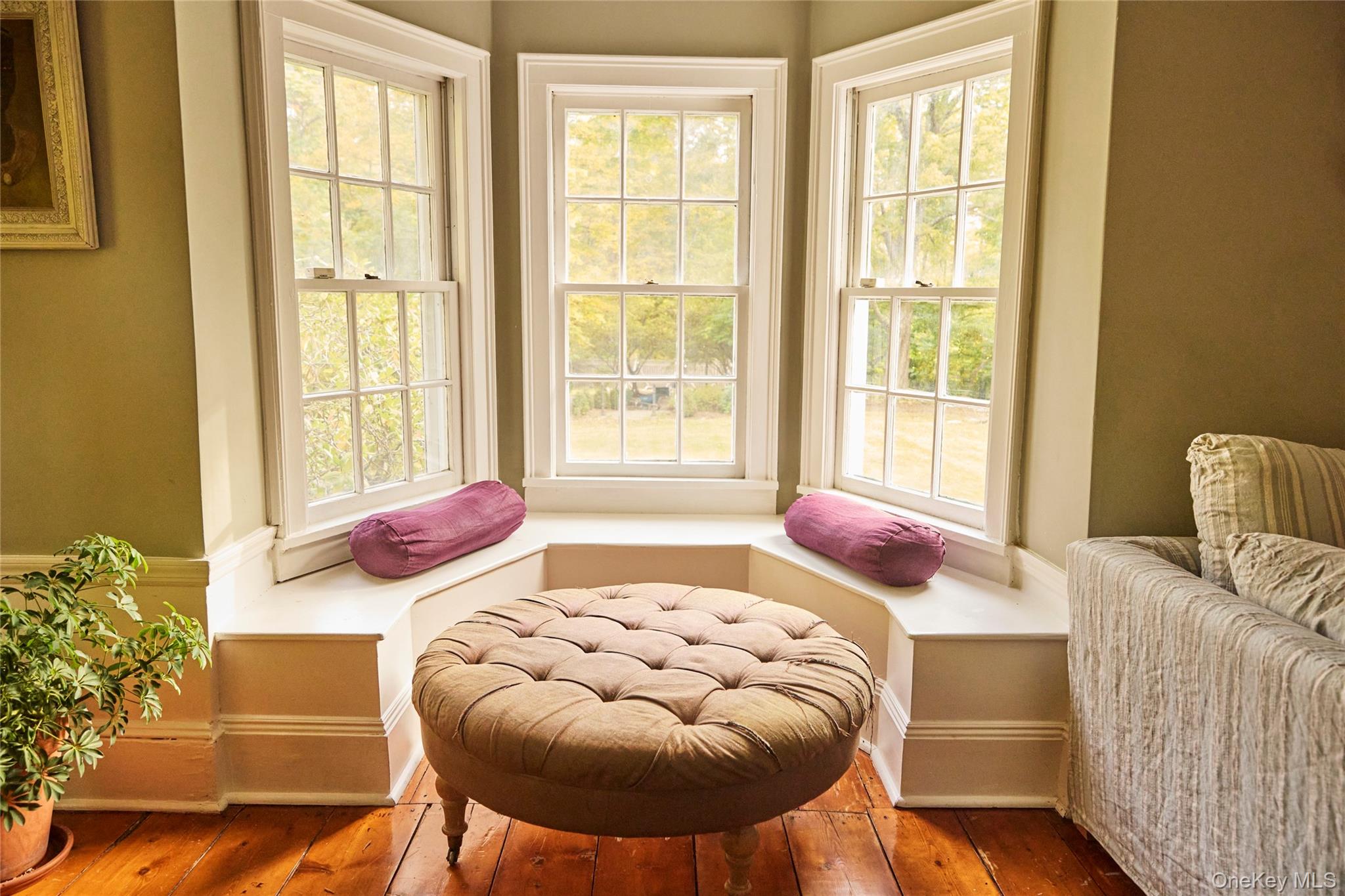 521 Barrett Hill Road, Mahopac, NY 10541