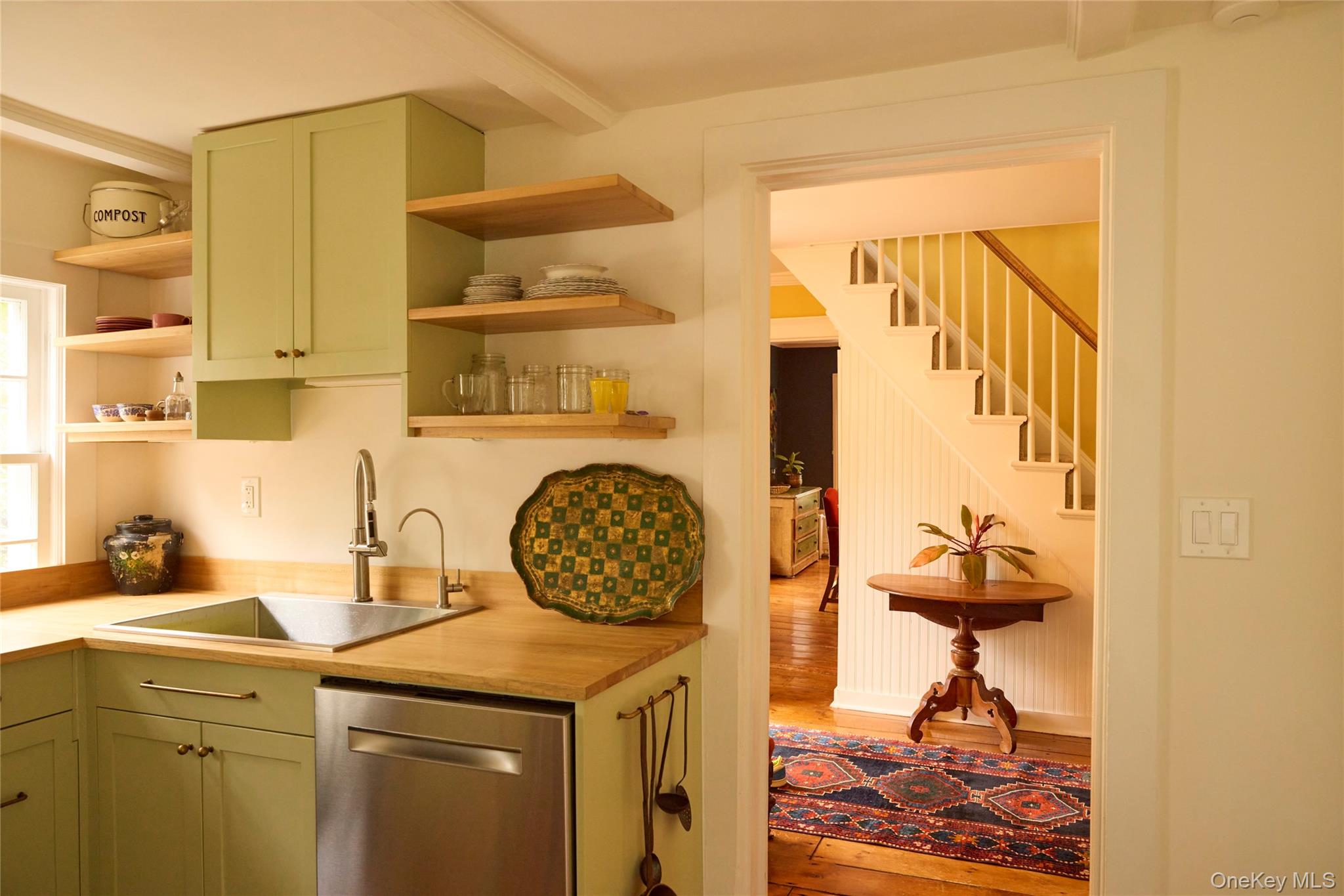 521 Barrett Hill Road, Mahopac, NY 10541