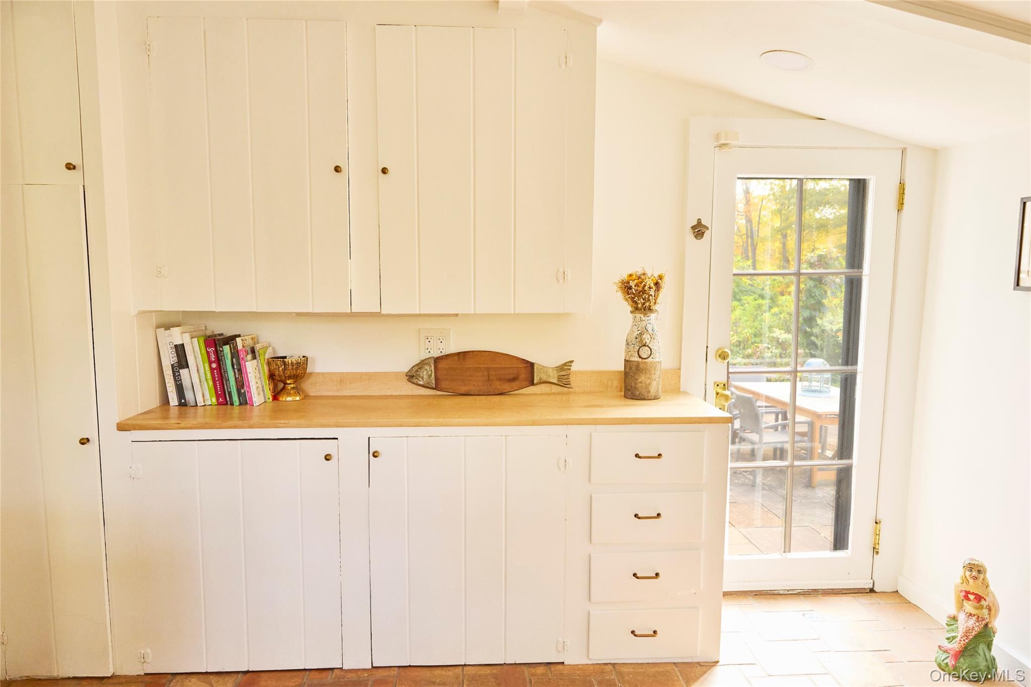 521 Barrett Hill Road, Mahopac, NY 10541