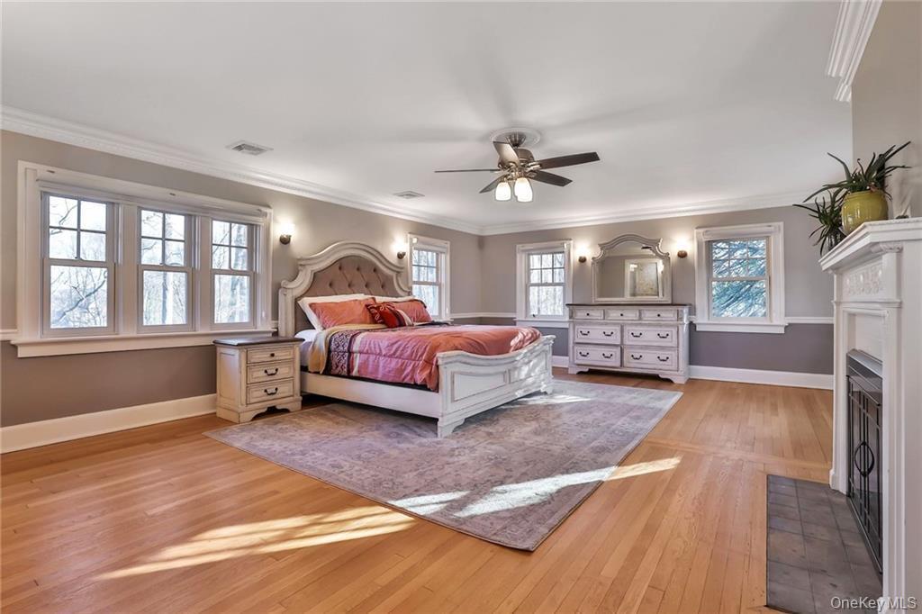 245 E Townline Road, West Nyack, NY 10994