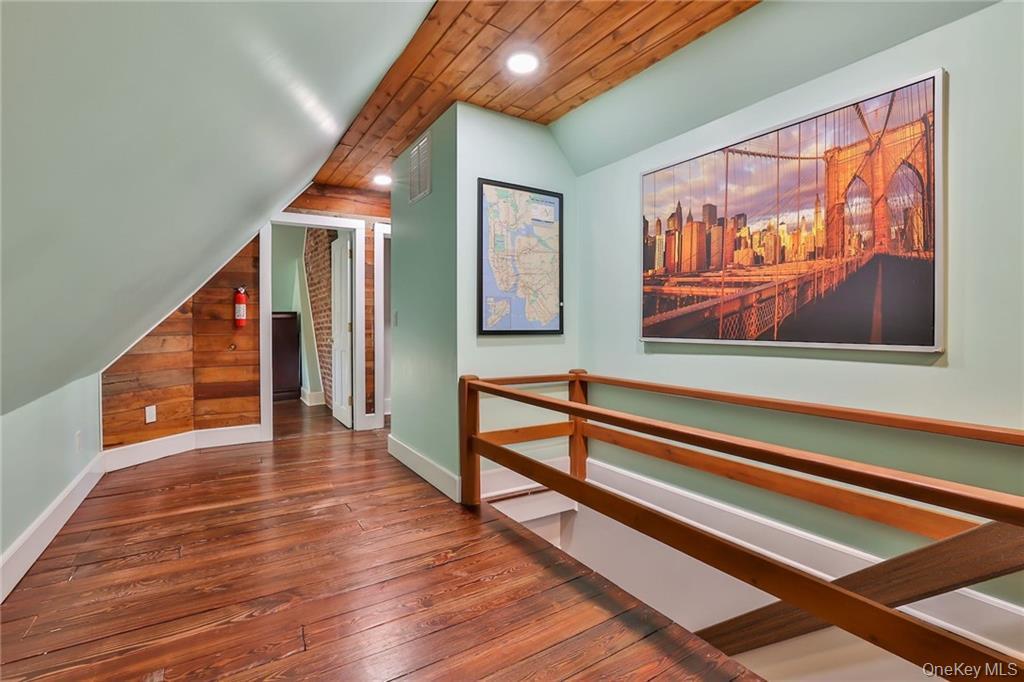 245 E Townline Road, West Nyack, NY 10994