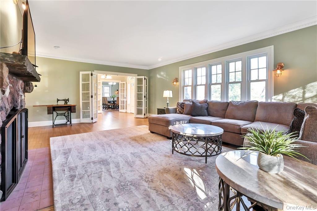 245 E Townline Road, West Nyack, NY 10994