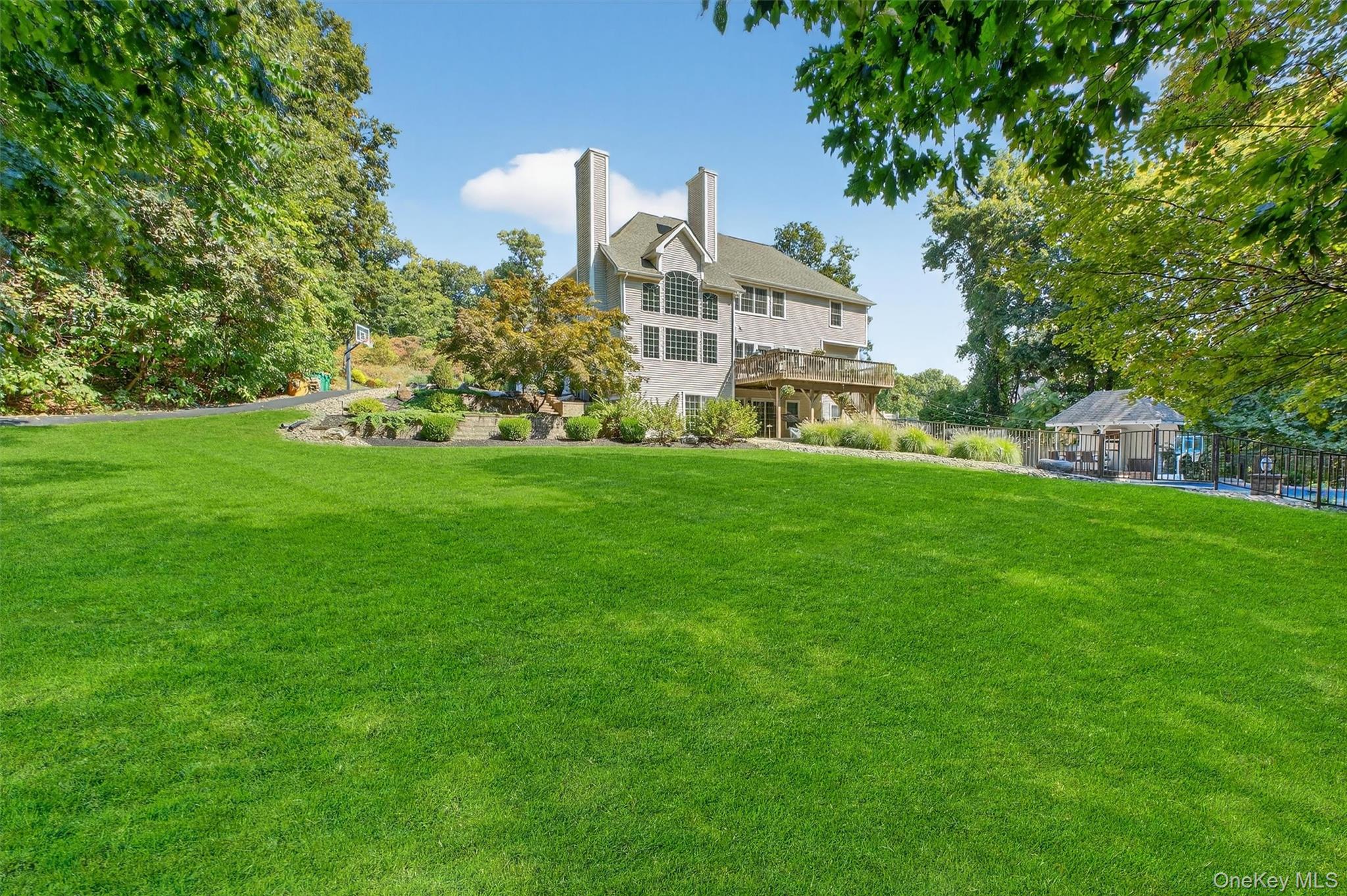 161 Shagbark Lane, Hopewell Junction, NY 12533