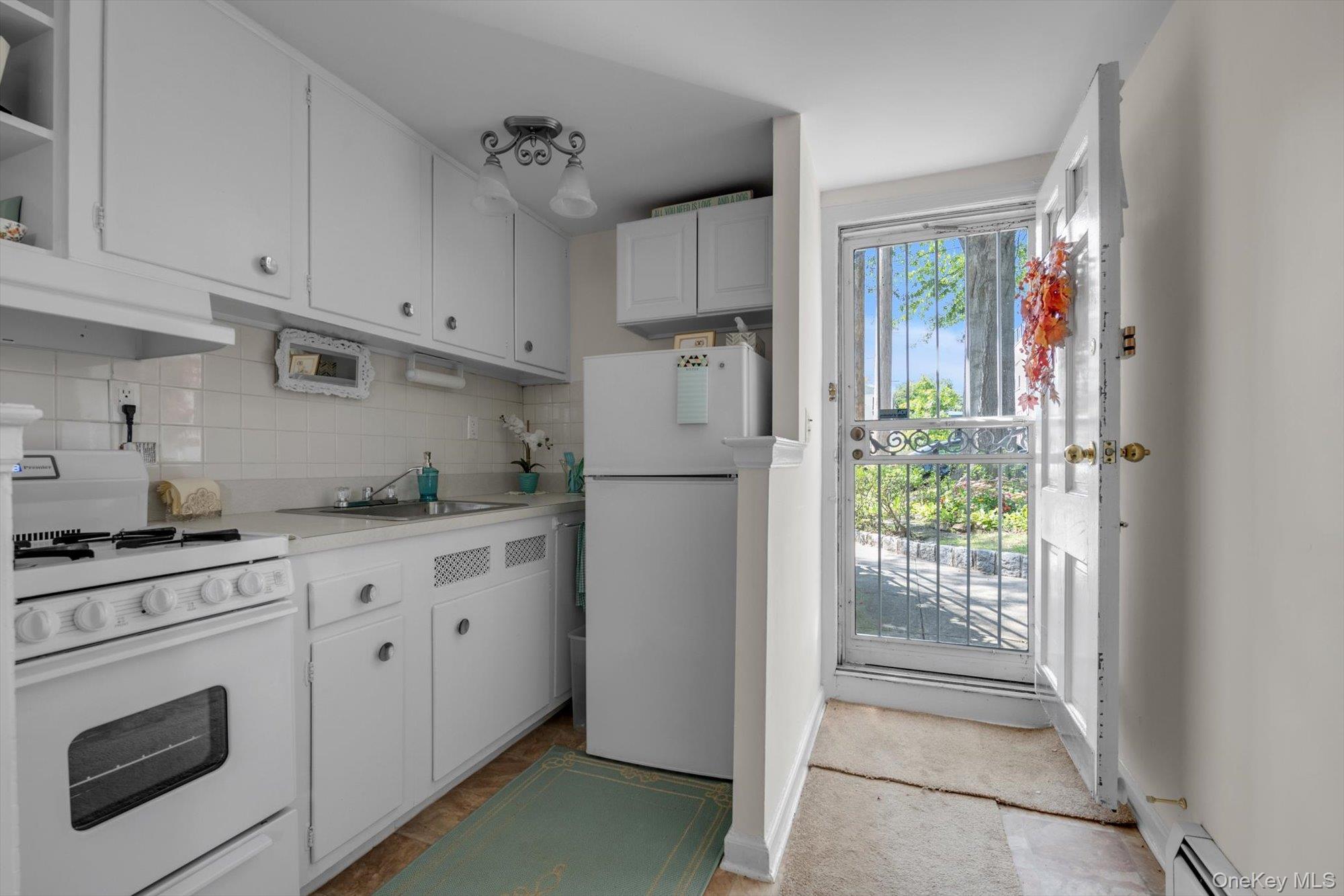 2328 Westerrvelt Avenue, Bronx, NY 10469