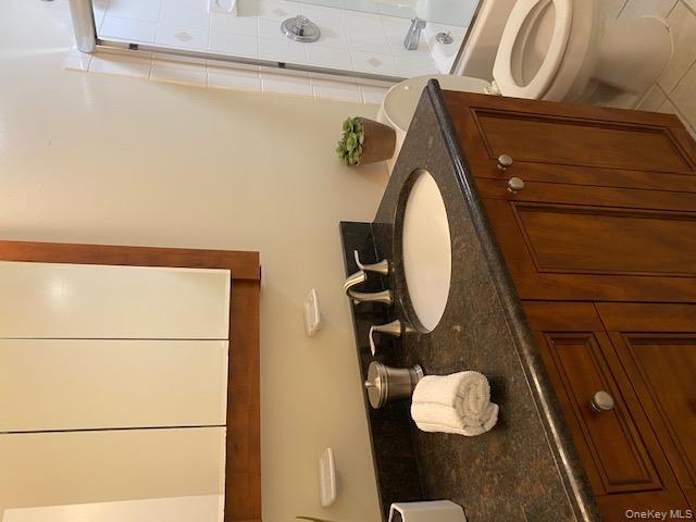 68 Claire Court # 68, West Babylon, NY 11704