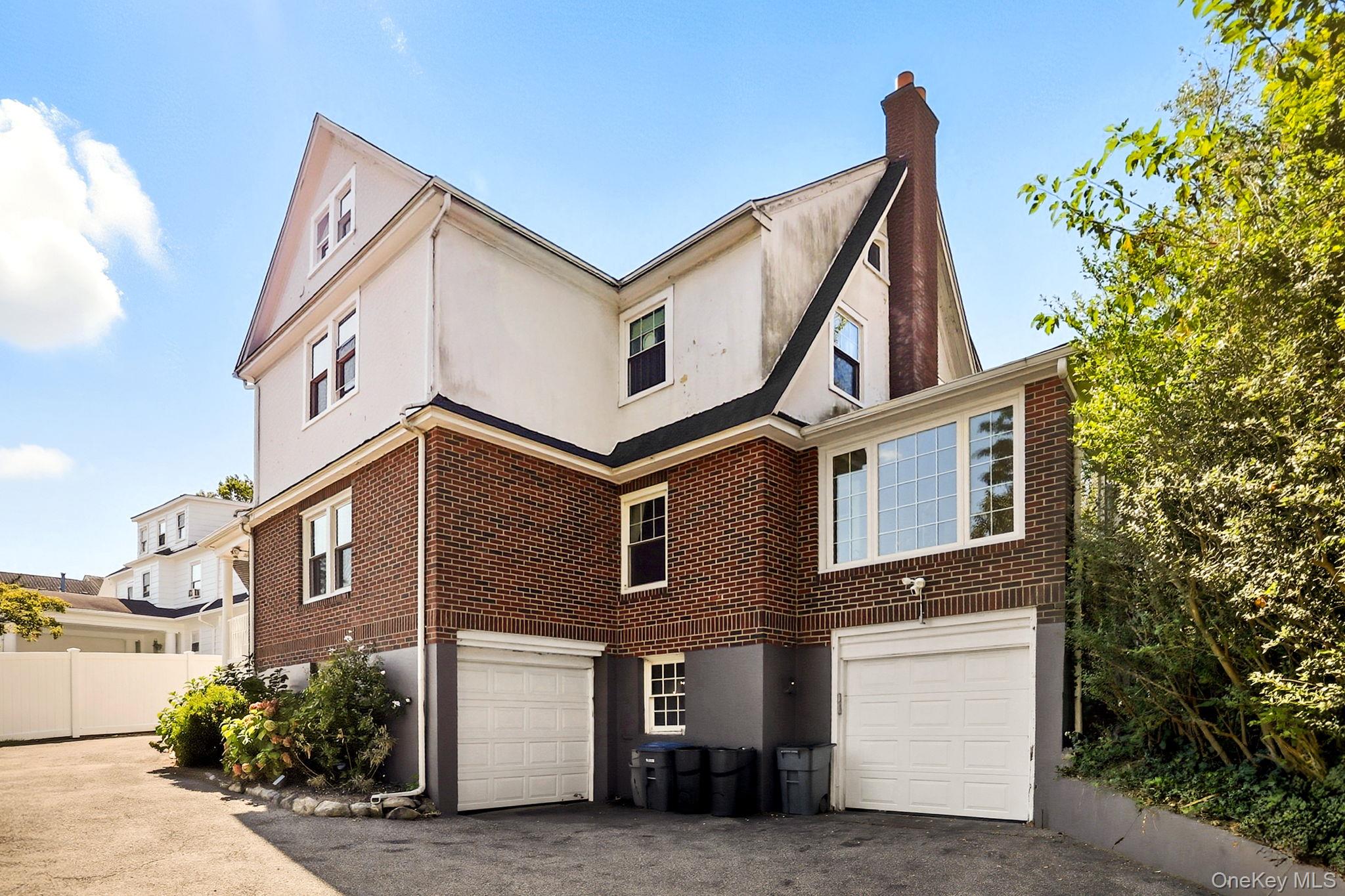 126 N Broadway, White Plains, NY 10603