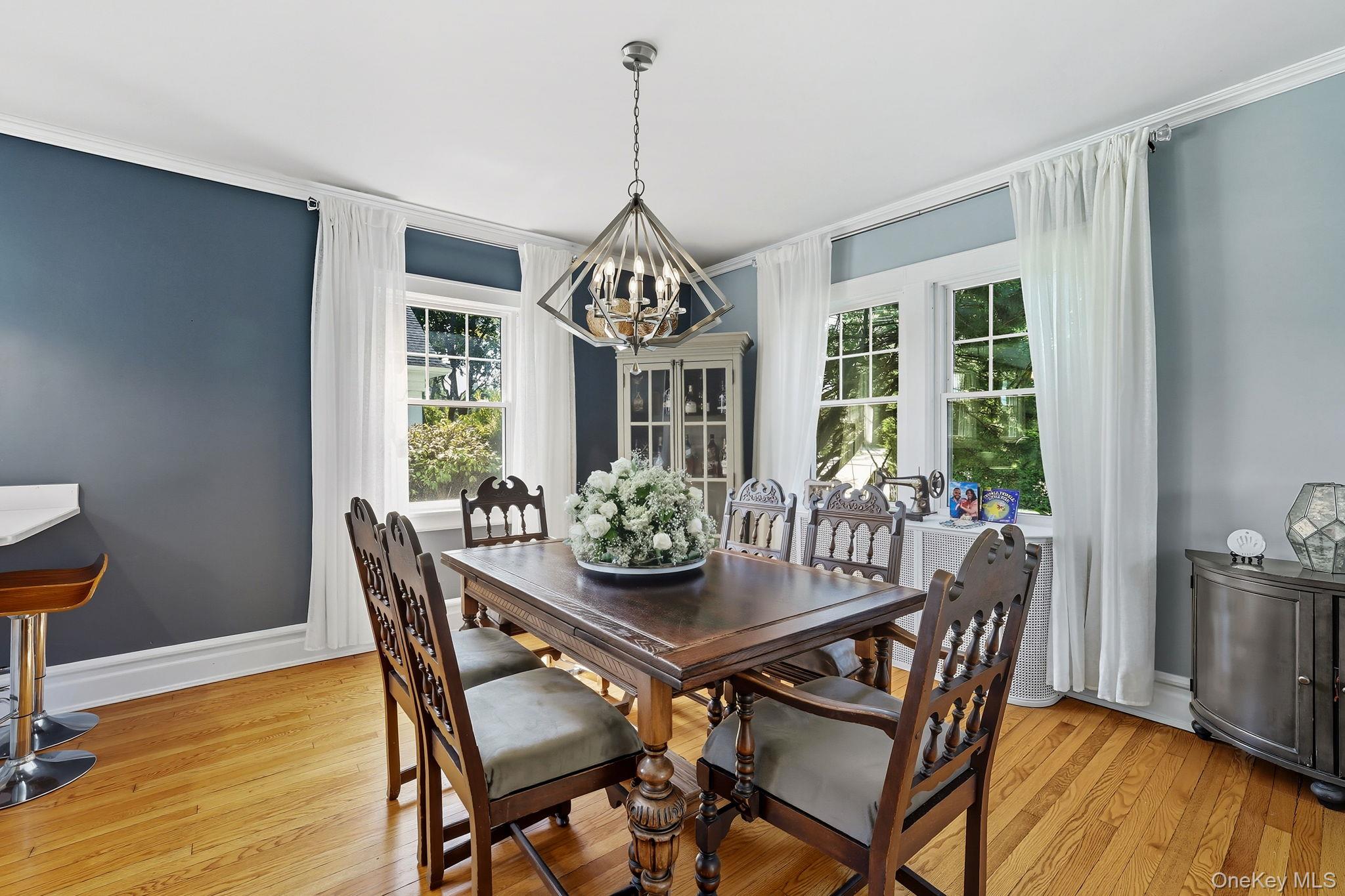 126 N Broadway, White Plains, NY 10603