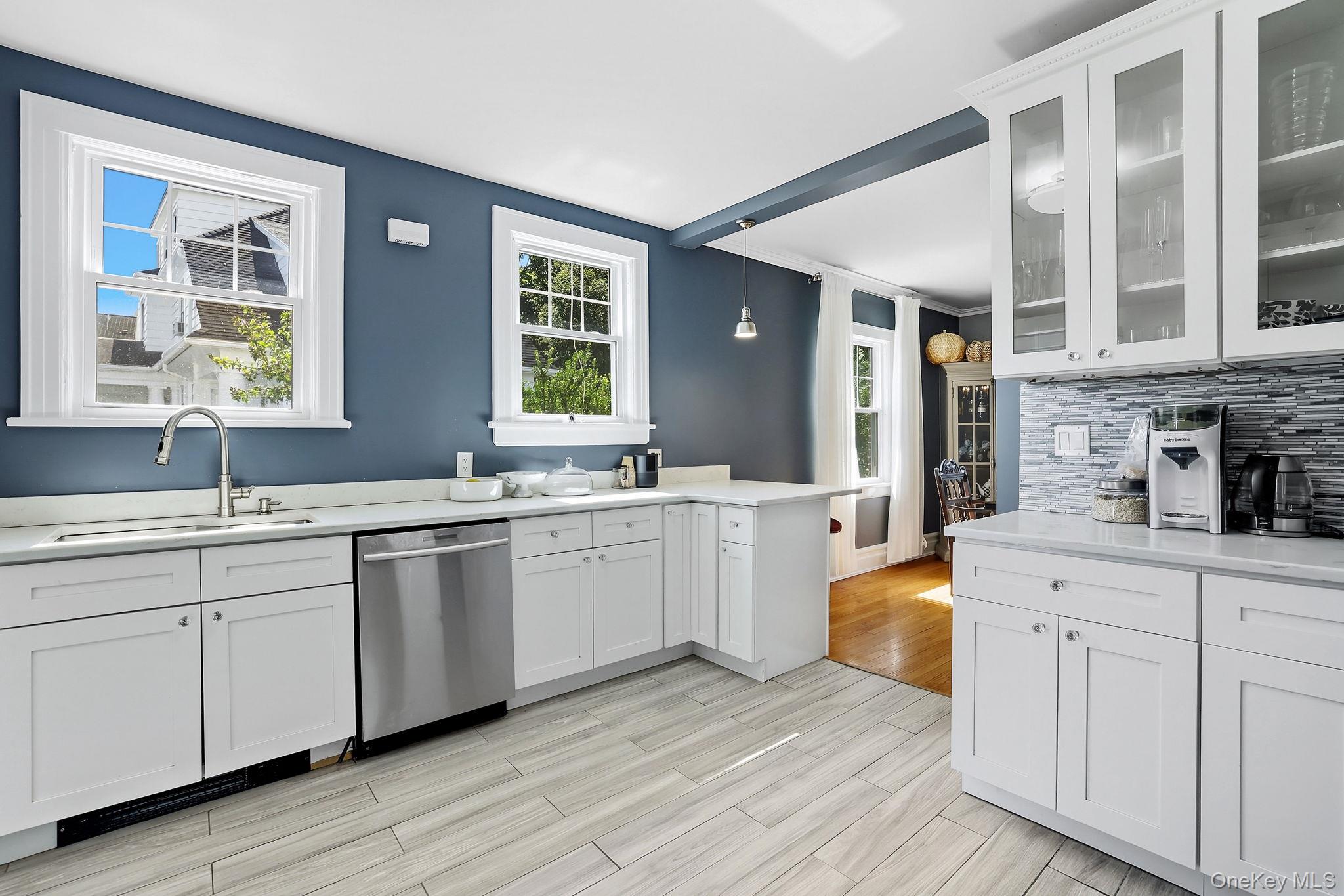 126 N Broadway, White Plains, NY 10603