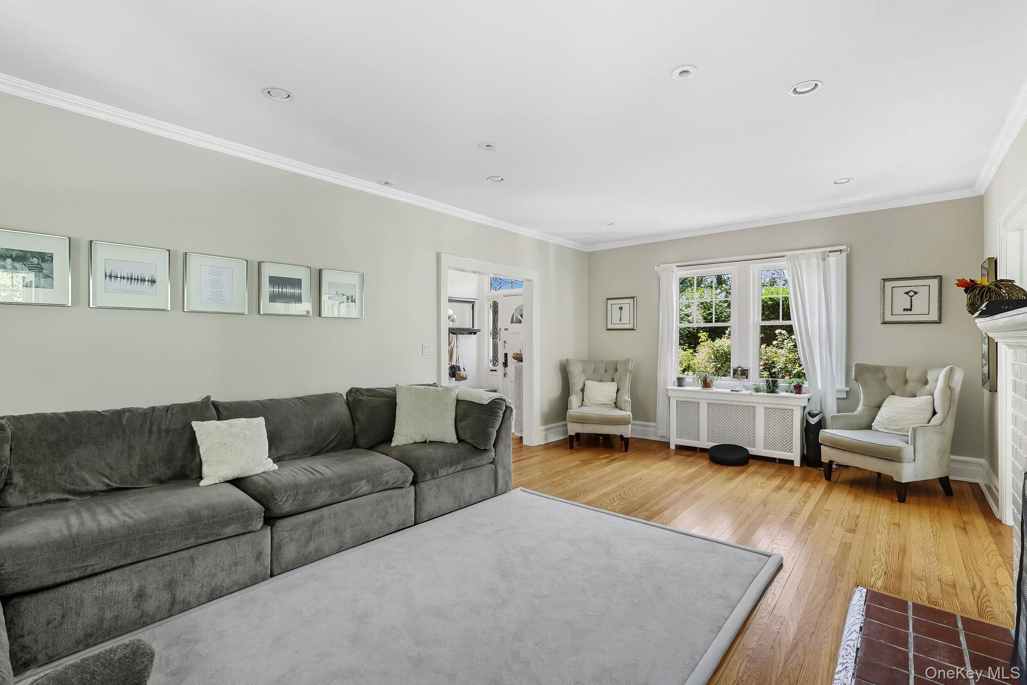 126 N Broadway, White Plains, NY 10603