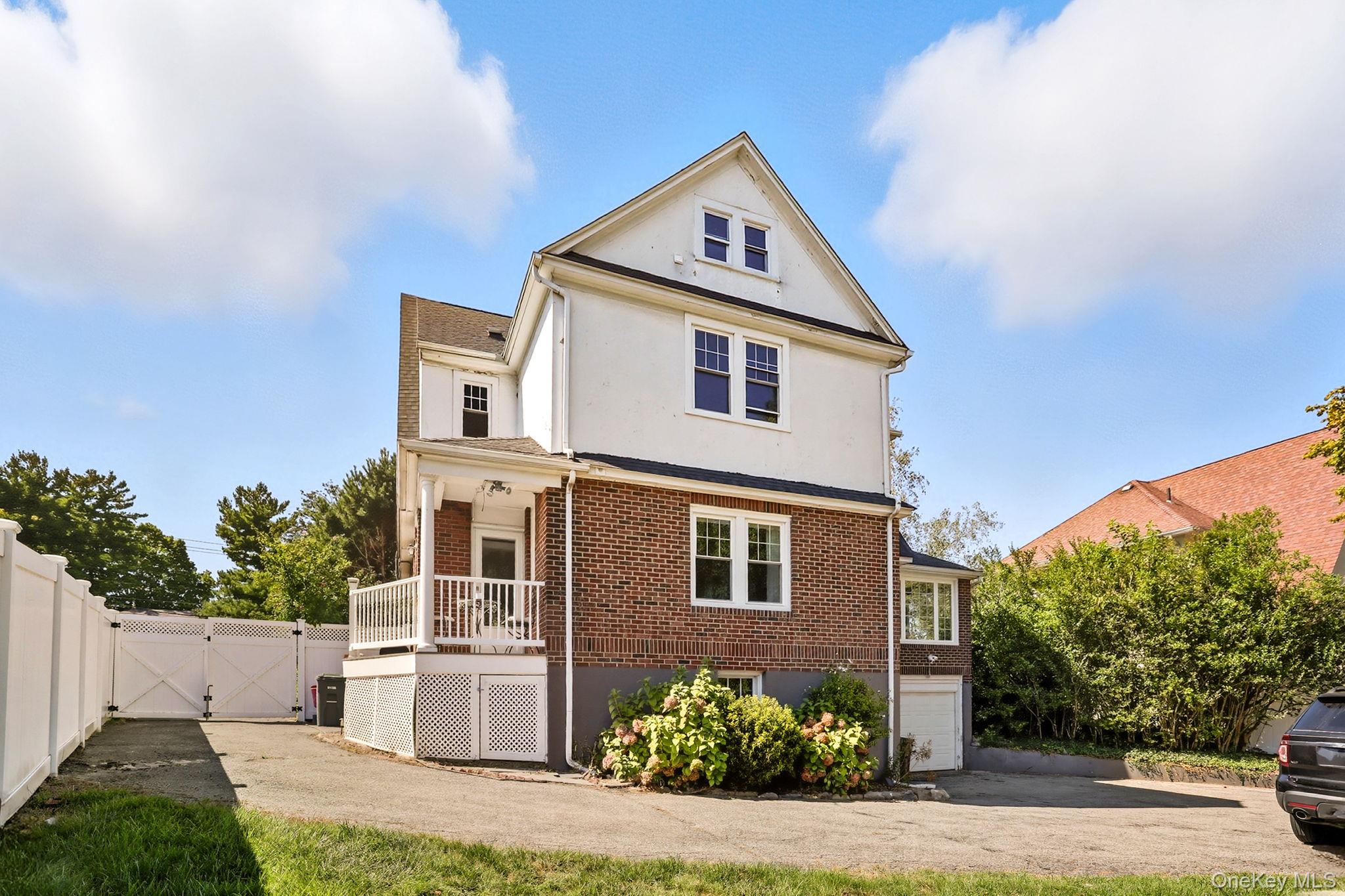 126 N Broadway, White Plains, NY 10603