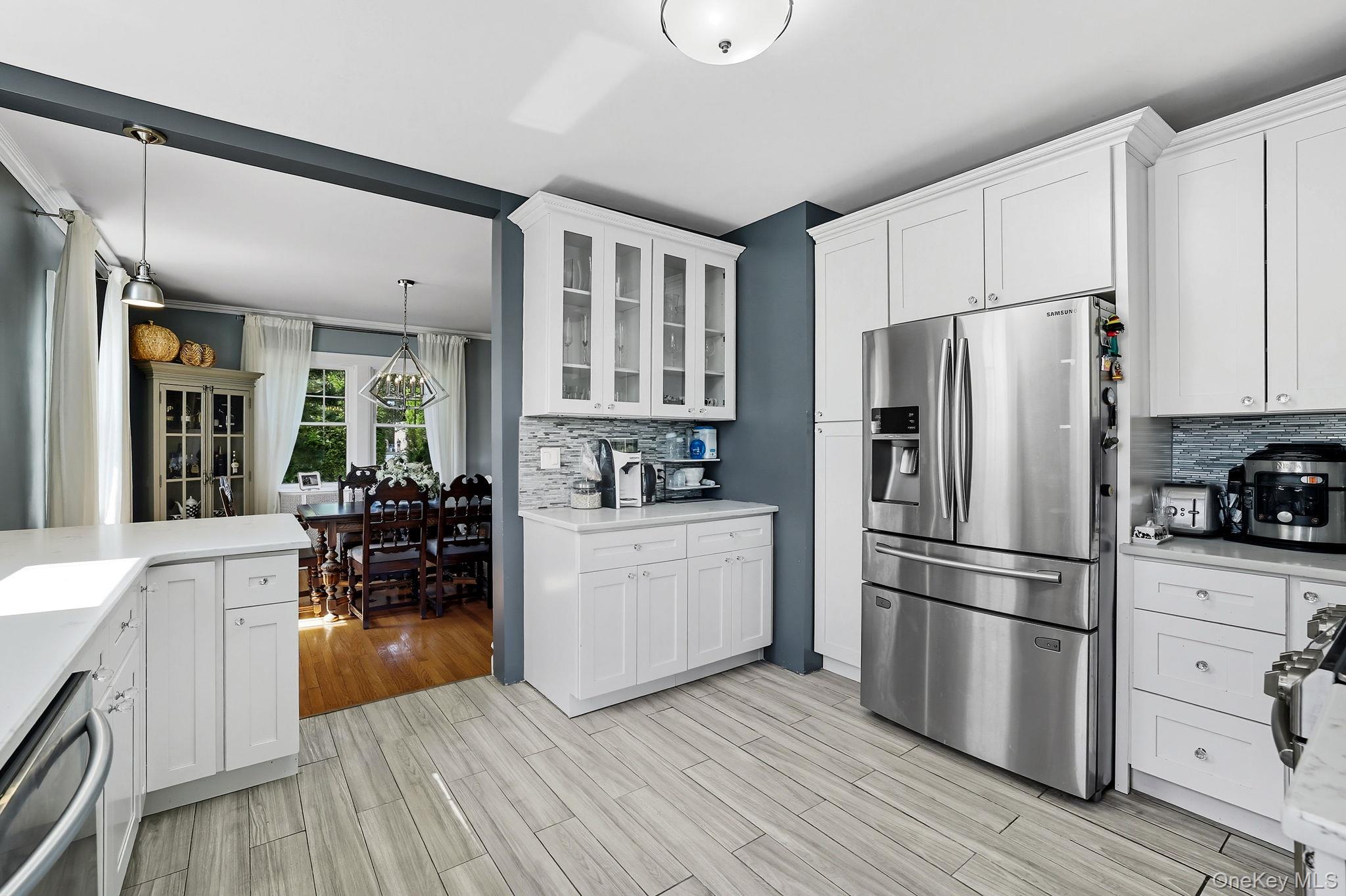 126 N Broadway, White Plains, NY 10603