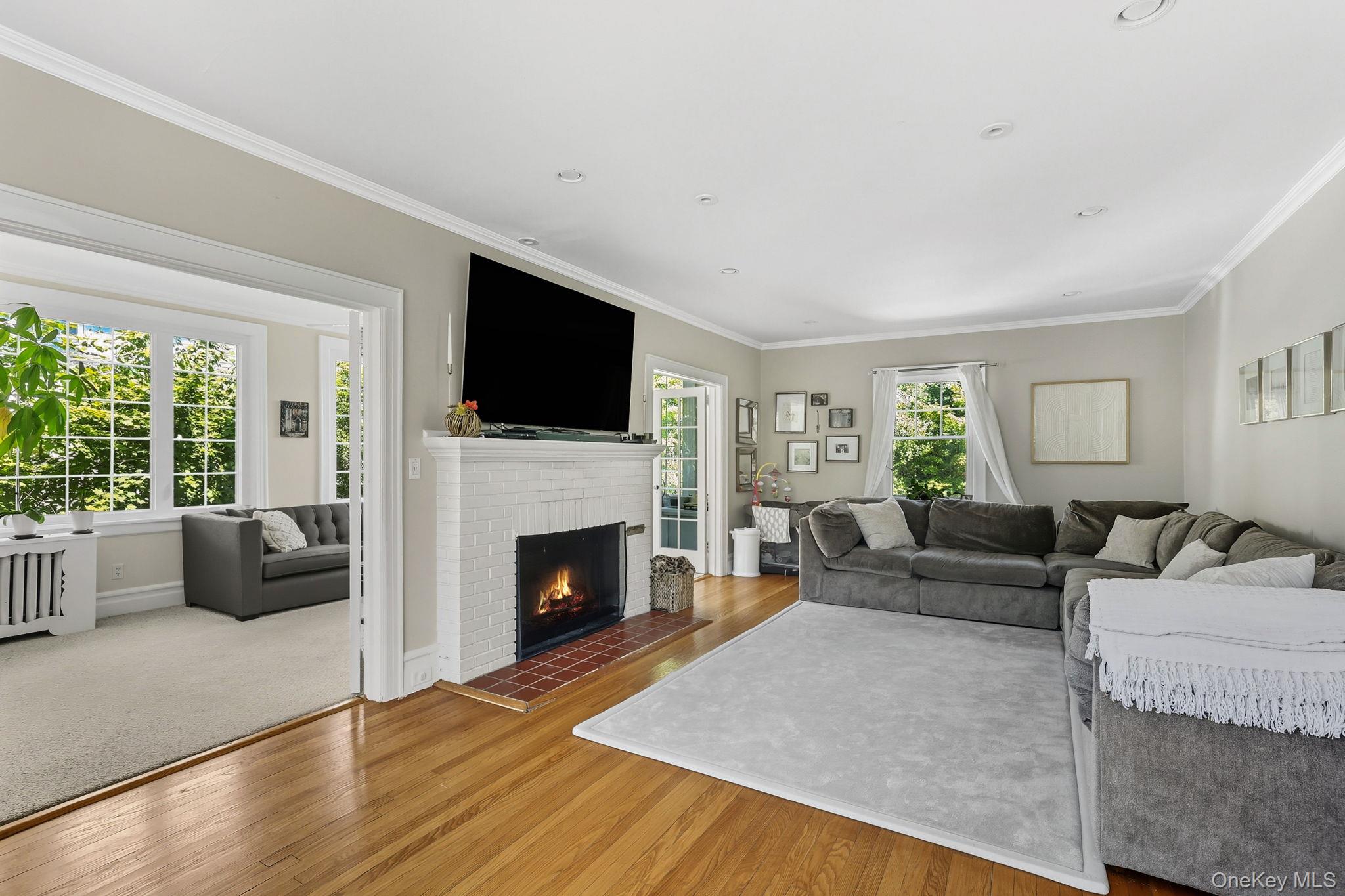 126 N Broadway, White Plains, NY 10603