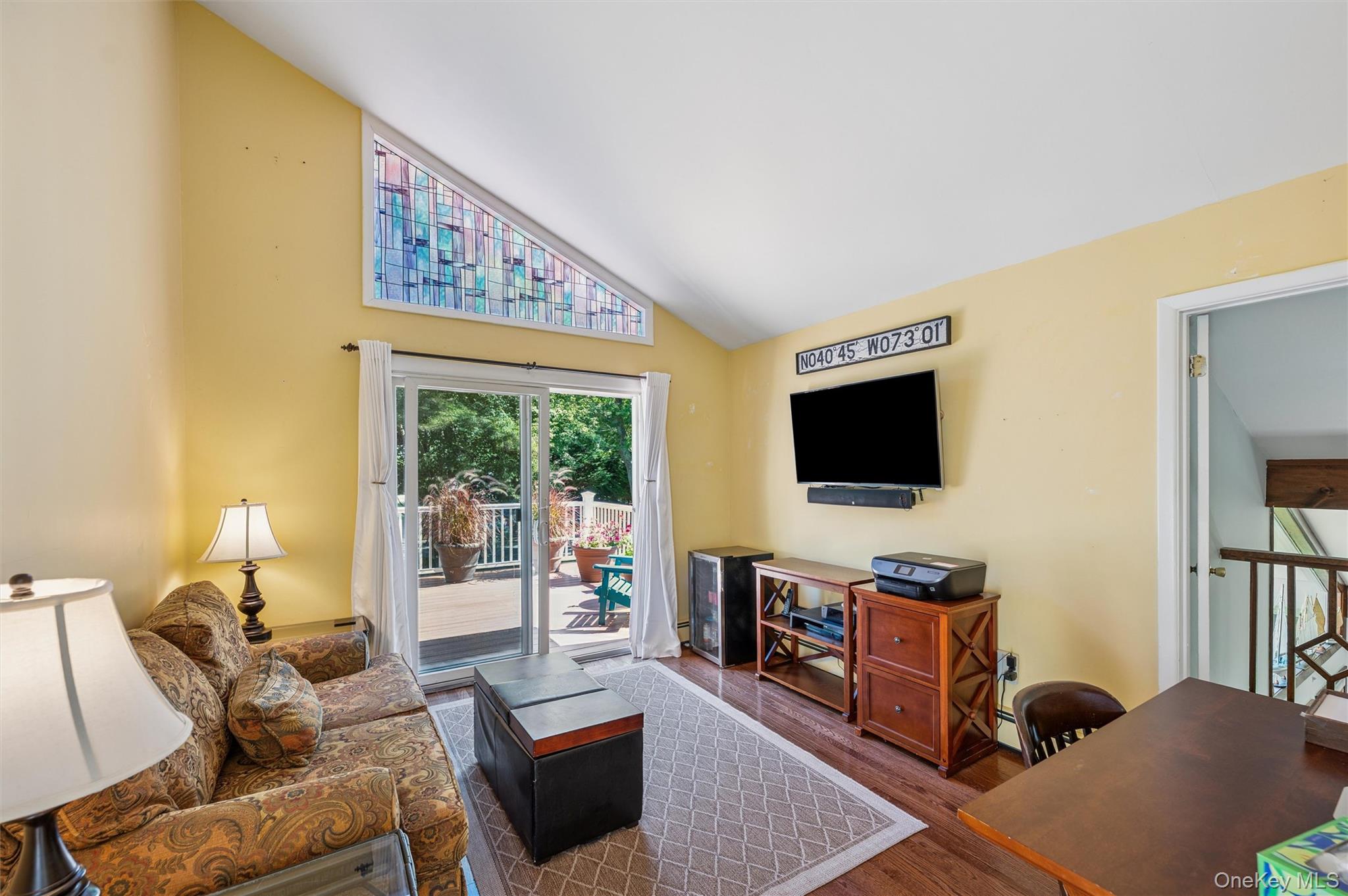 15 Windwood Court, Westhampton, NY 11977