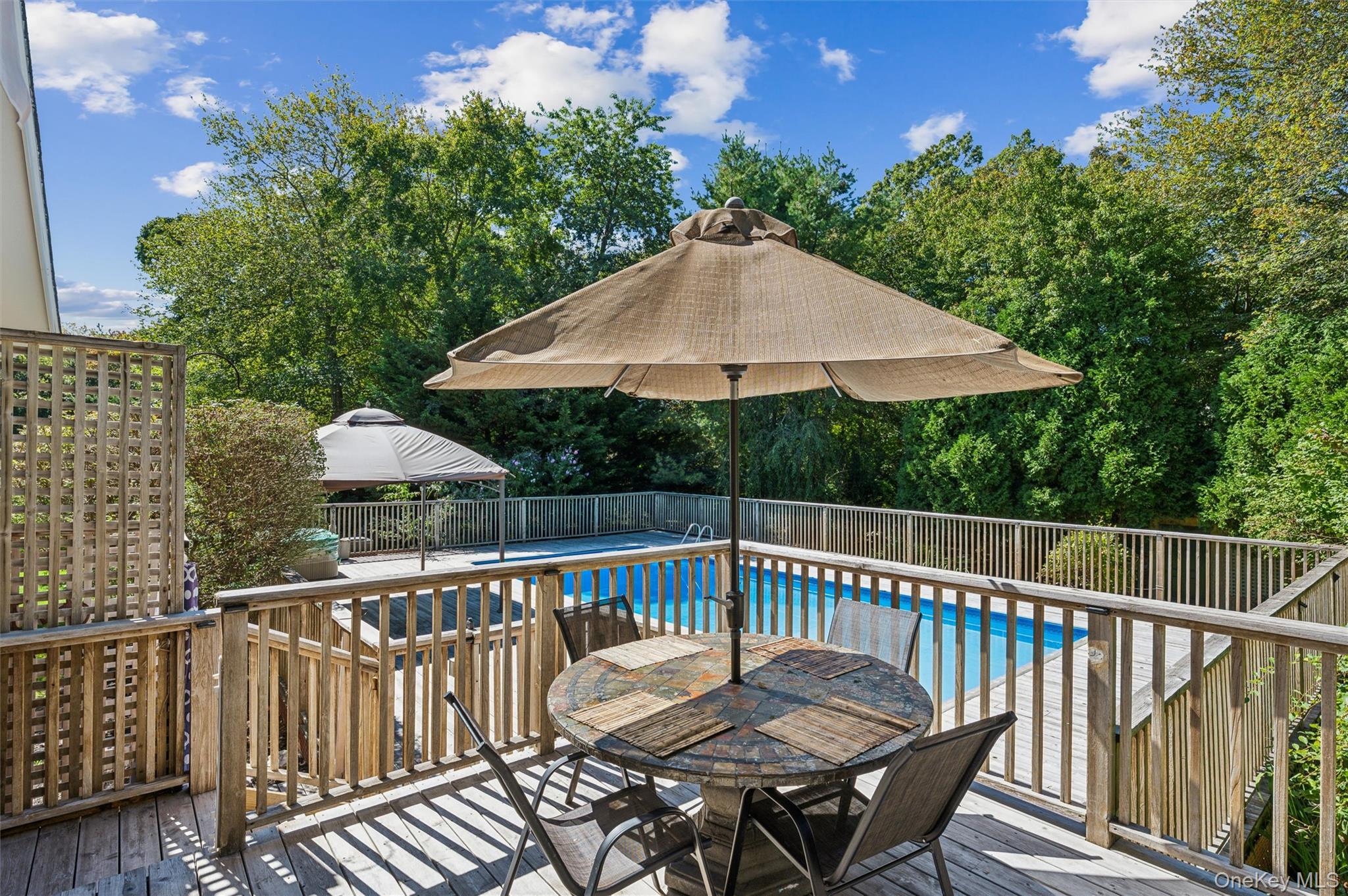 15 Windwood Court, Westhampton, NY 11977