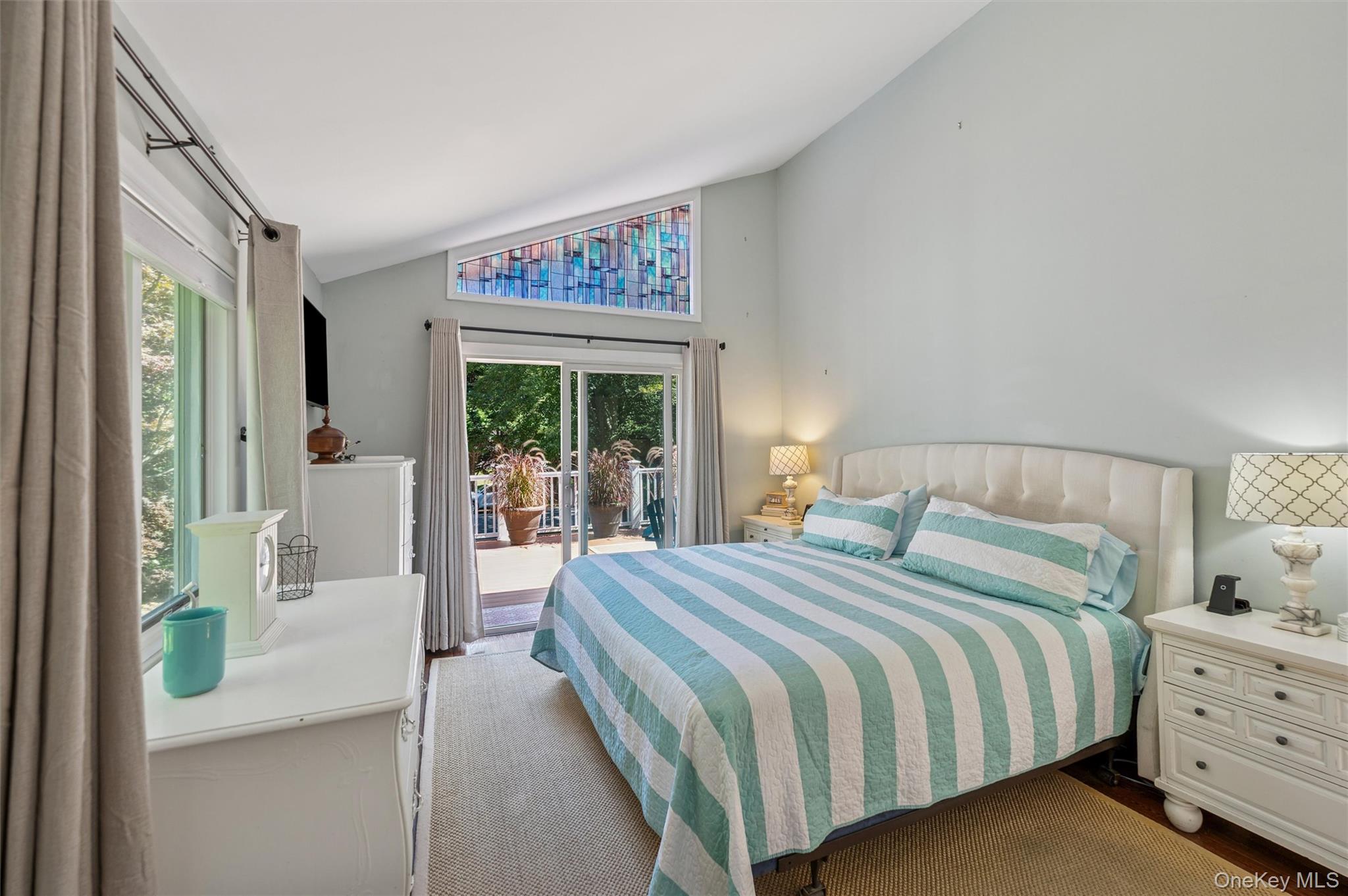 15 Windwood Court, Westhampton, NY 11977