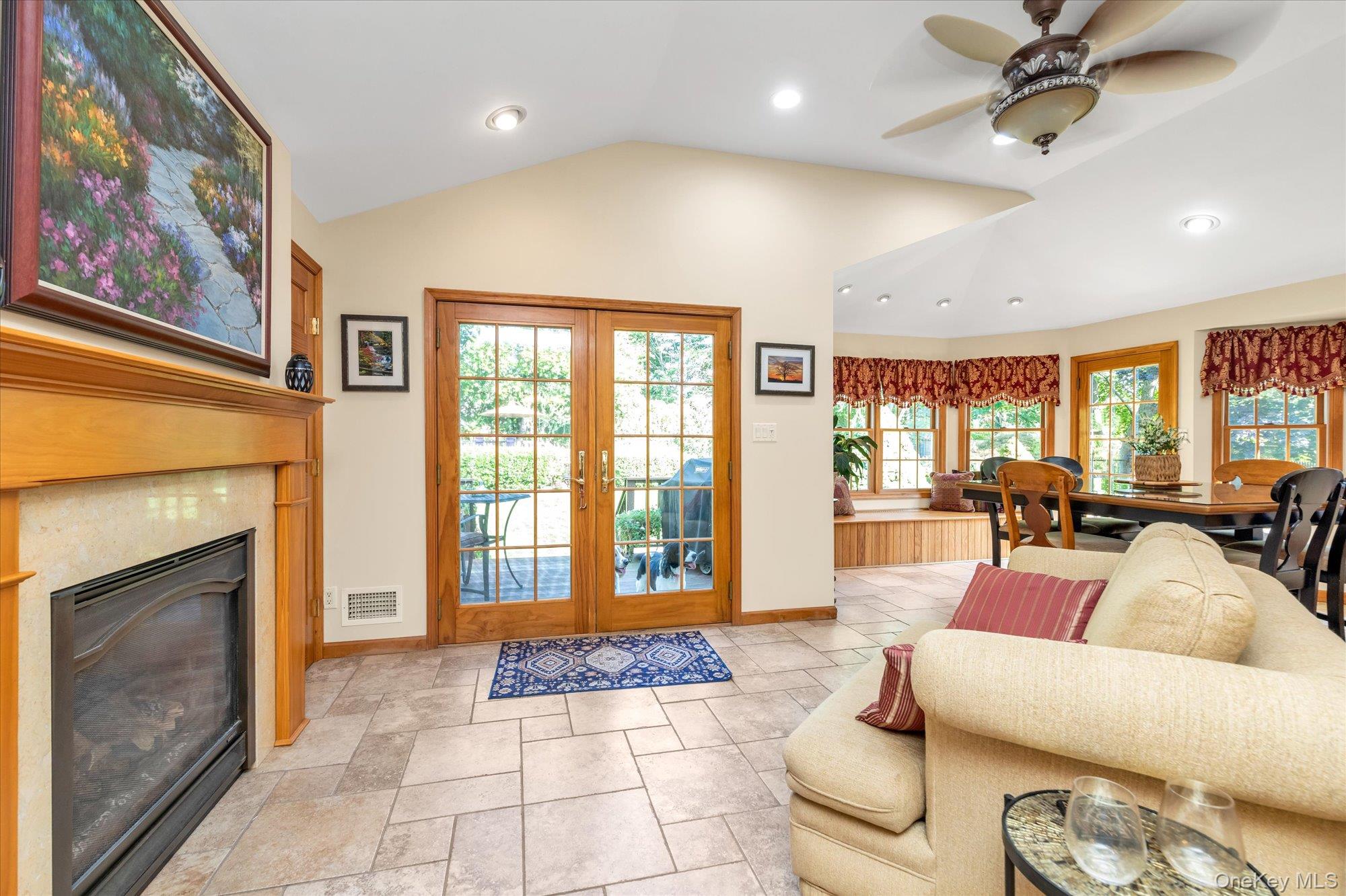 84 Lake Road, Greenlawn, NY 11740