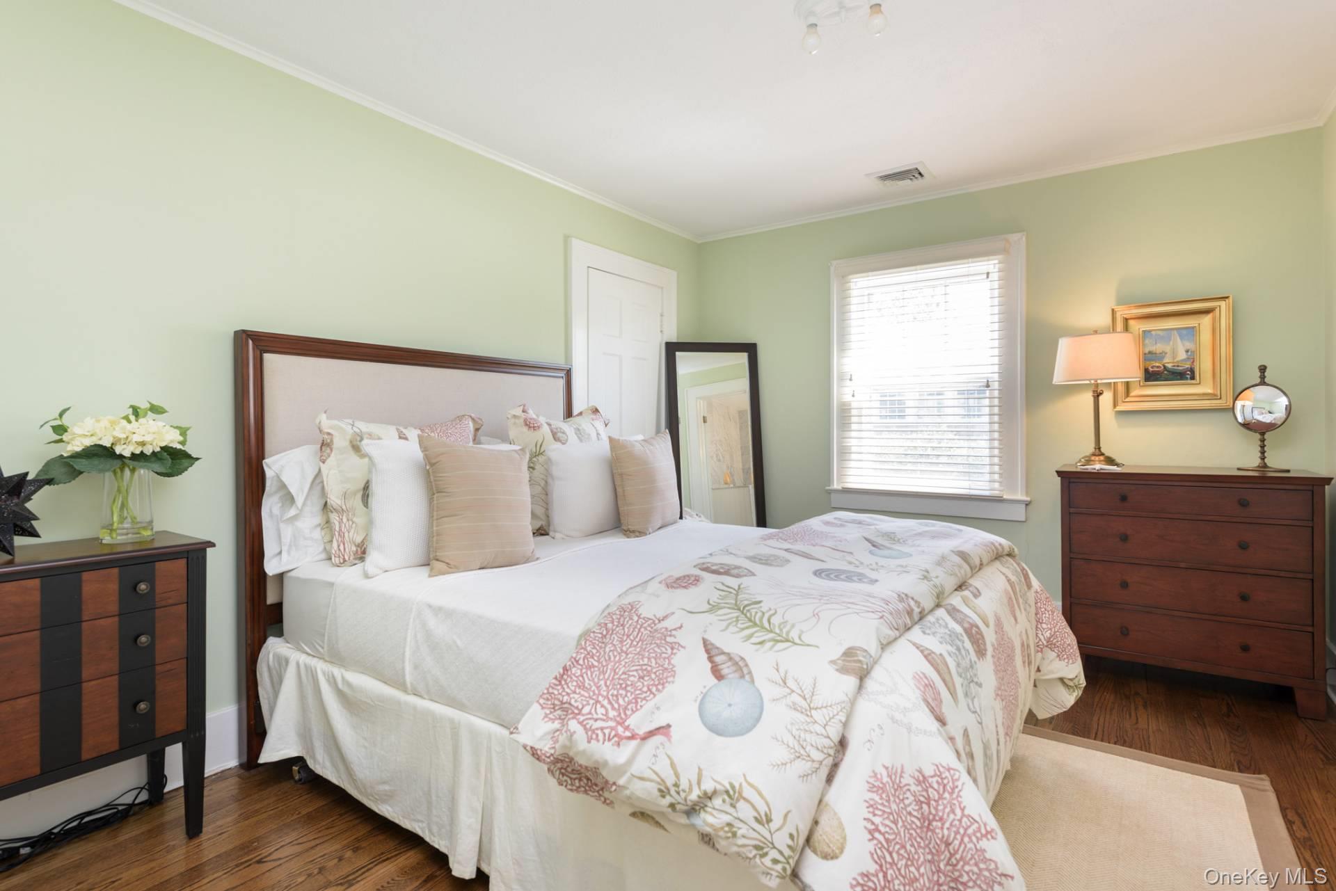 66 Huntting Street, Southampton, NY 11968