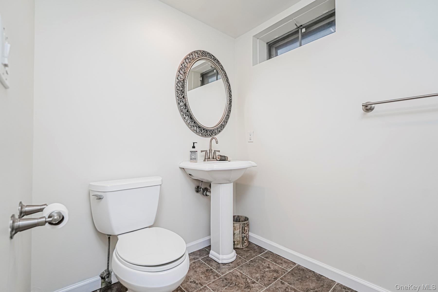 160 Serrell Avenue, Staten Island, NY 10312