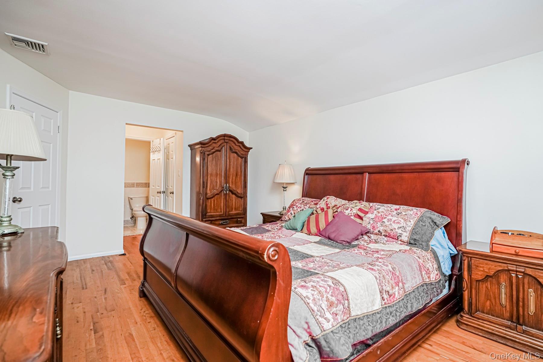 160 Serrell Avenue, Staten Island, NY 10312