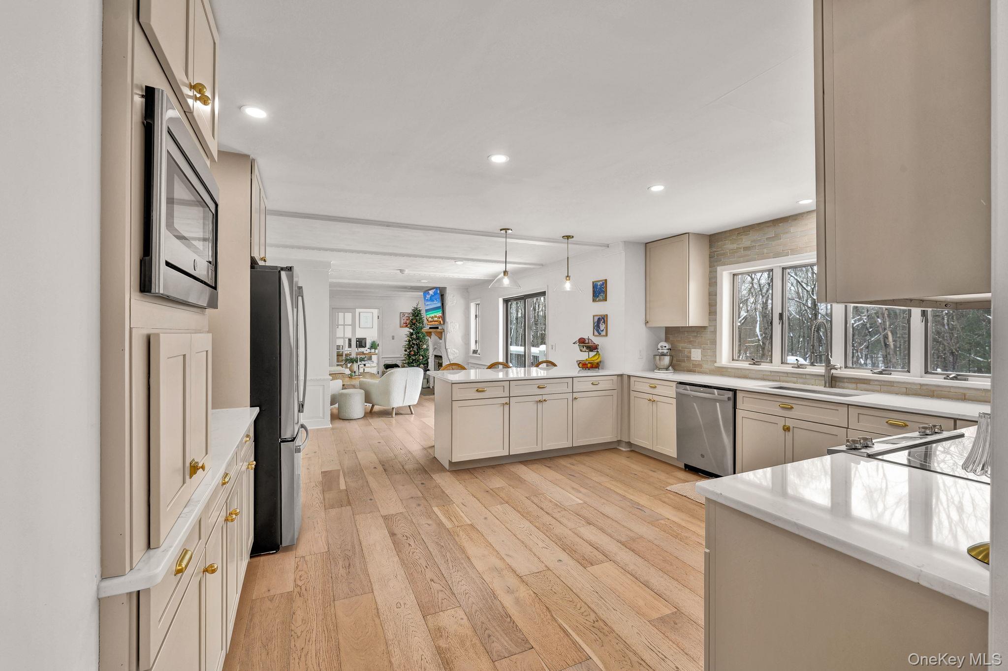 94 Starlight Road, Mongaup Valley, NY 12701