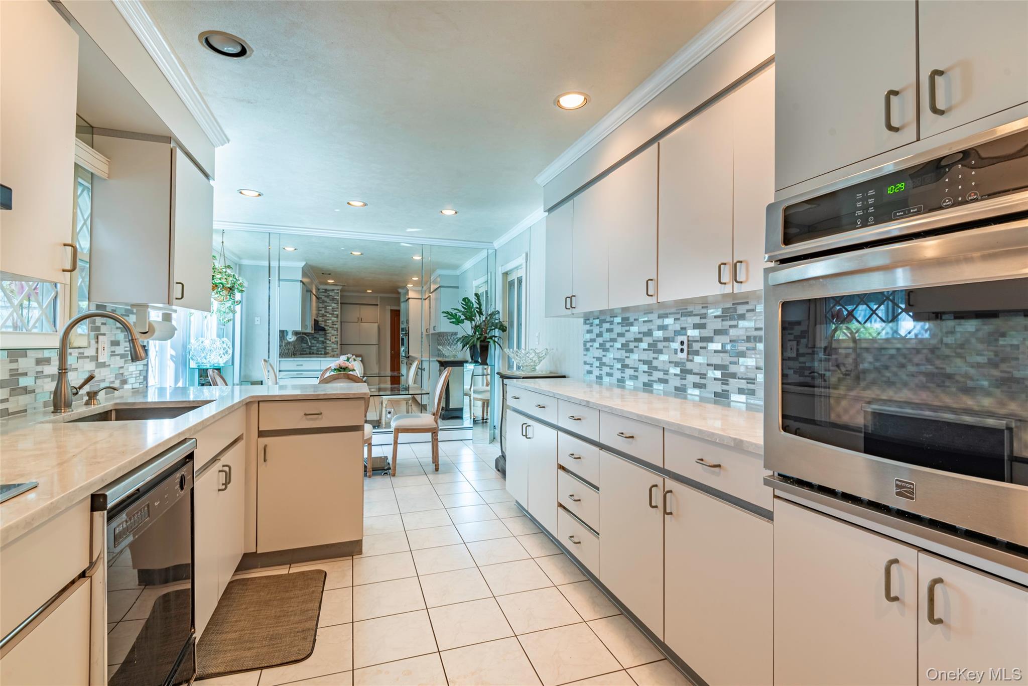 6 Linden Street, Selden, NY 11784