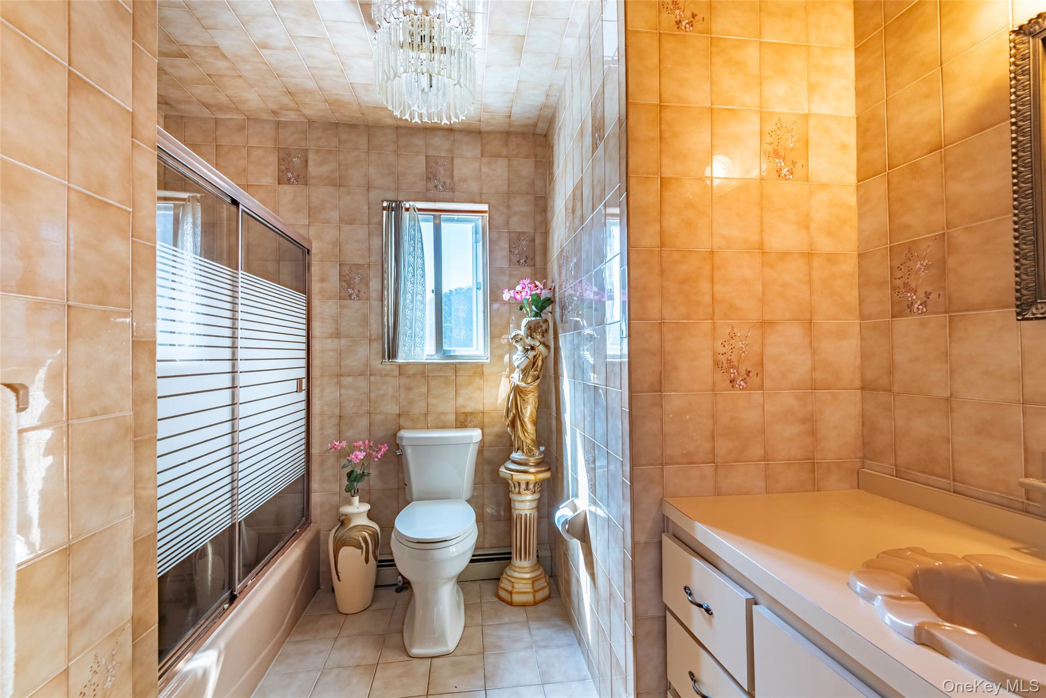 6 Linden Street, Selden, NY 11784