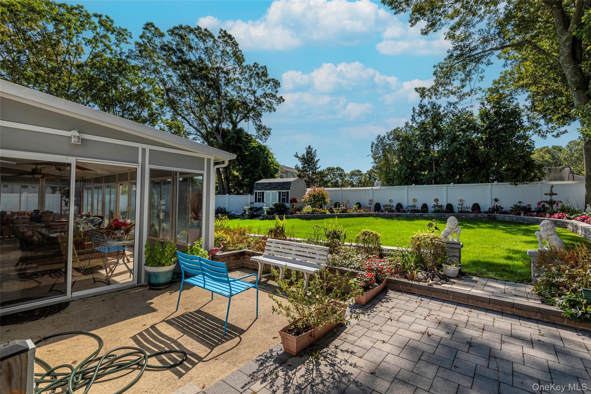 6 Linden Street, Selden, NY 11784